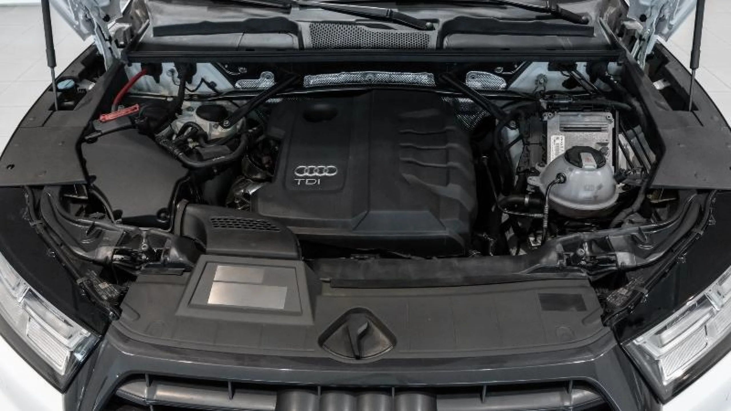 AUDI Q5 BLACK LINE 2.0 TDI 140KW QUATTRO S TRON - Foto 10