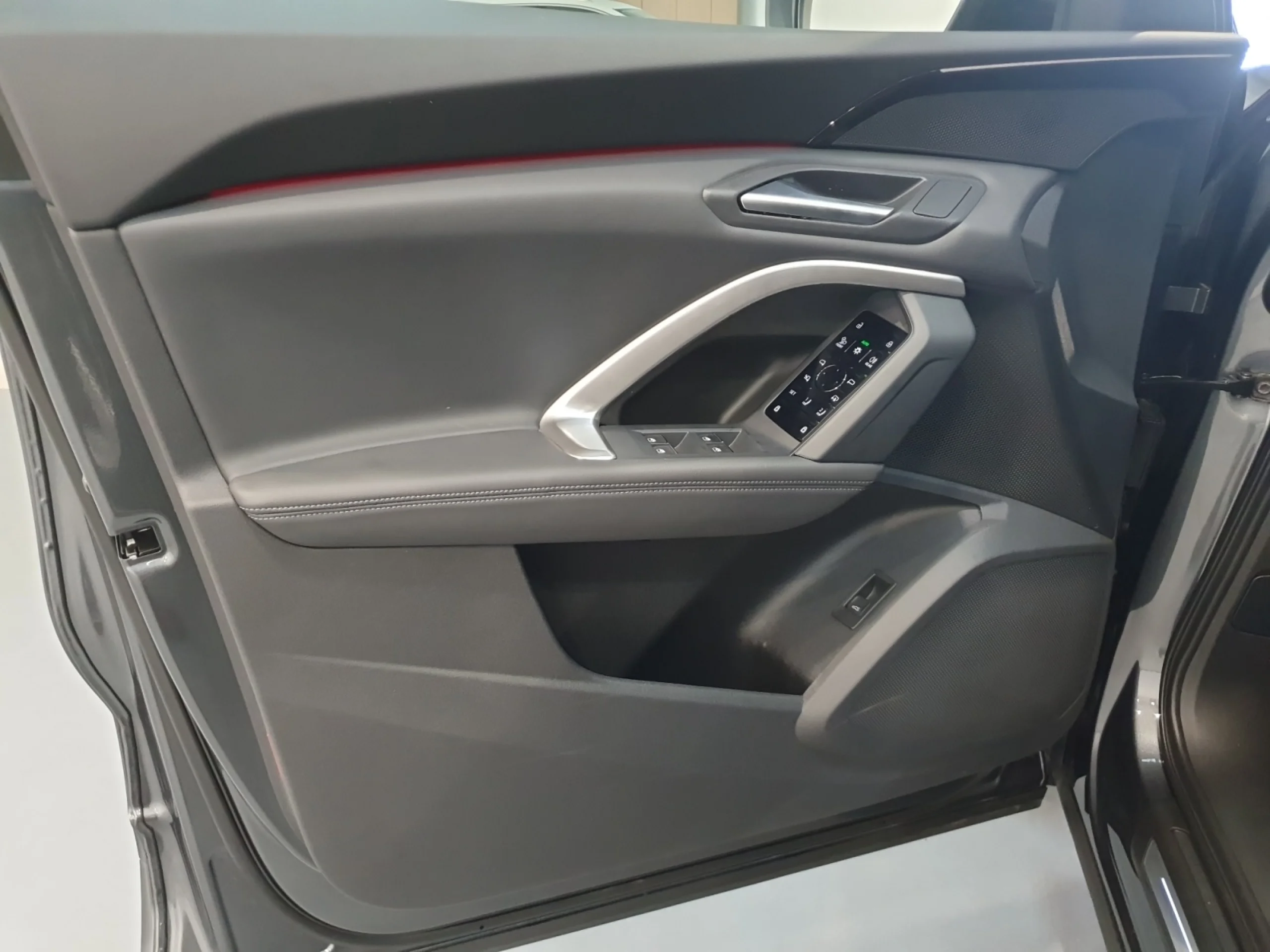 AUDI Q5 Q5 SPORTBACK LAUNCH EDITION TDI QUATTRO 150 KW S TRONIC - Foto 12