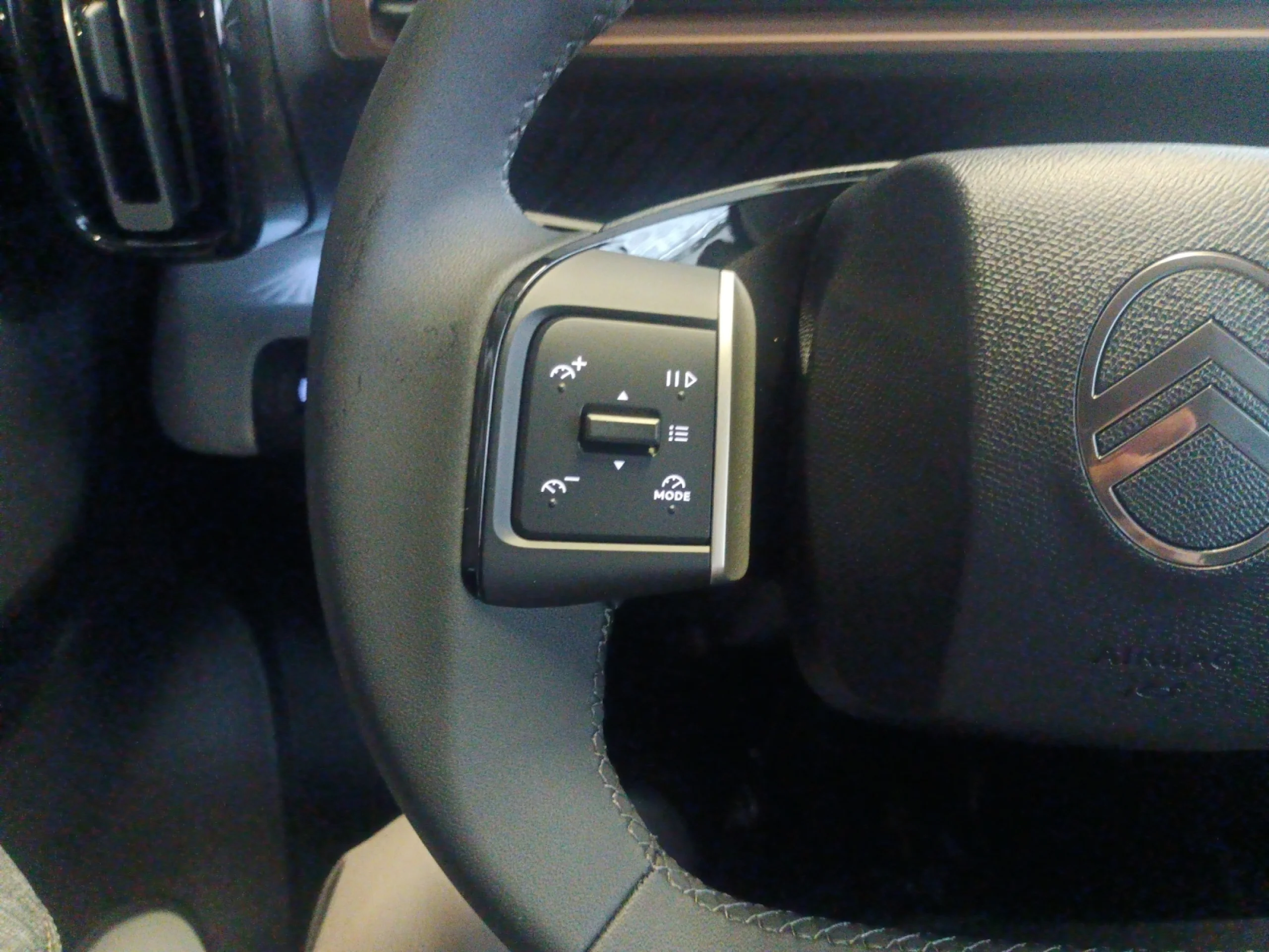 CITROEN C3 AIRCROSS TURBO 73KW (100CV) BVM6 PLUS - Foto 11