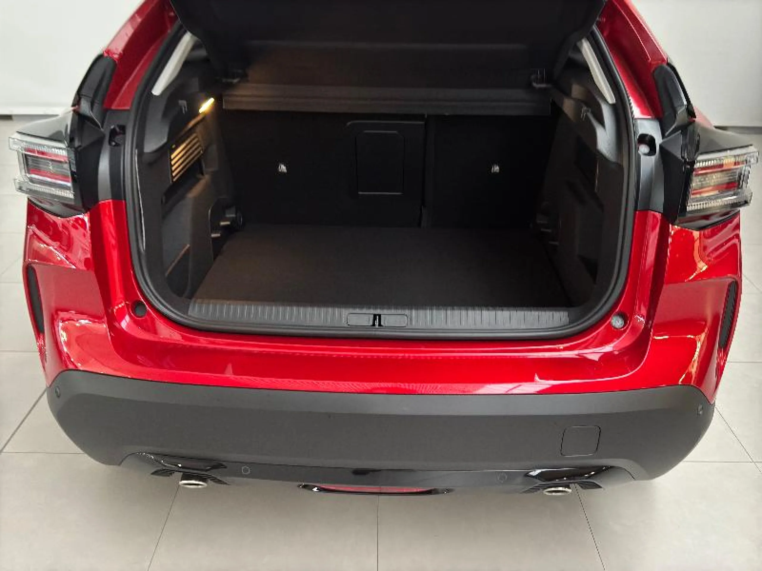 CITROEN C4 HYBRID 145 Ë DCS6 MAX - Foto 6