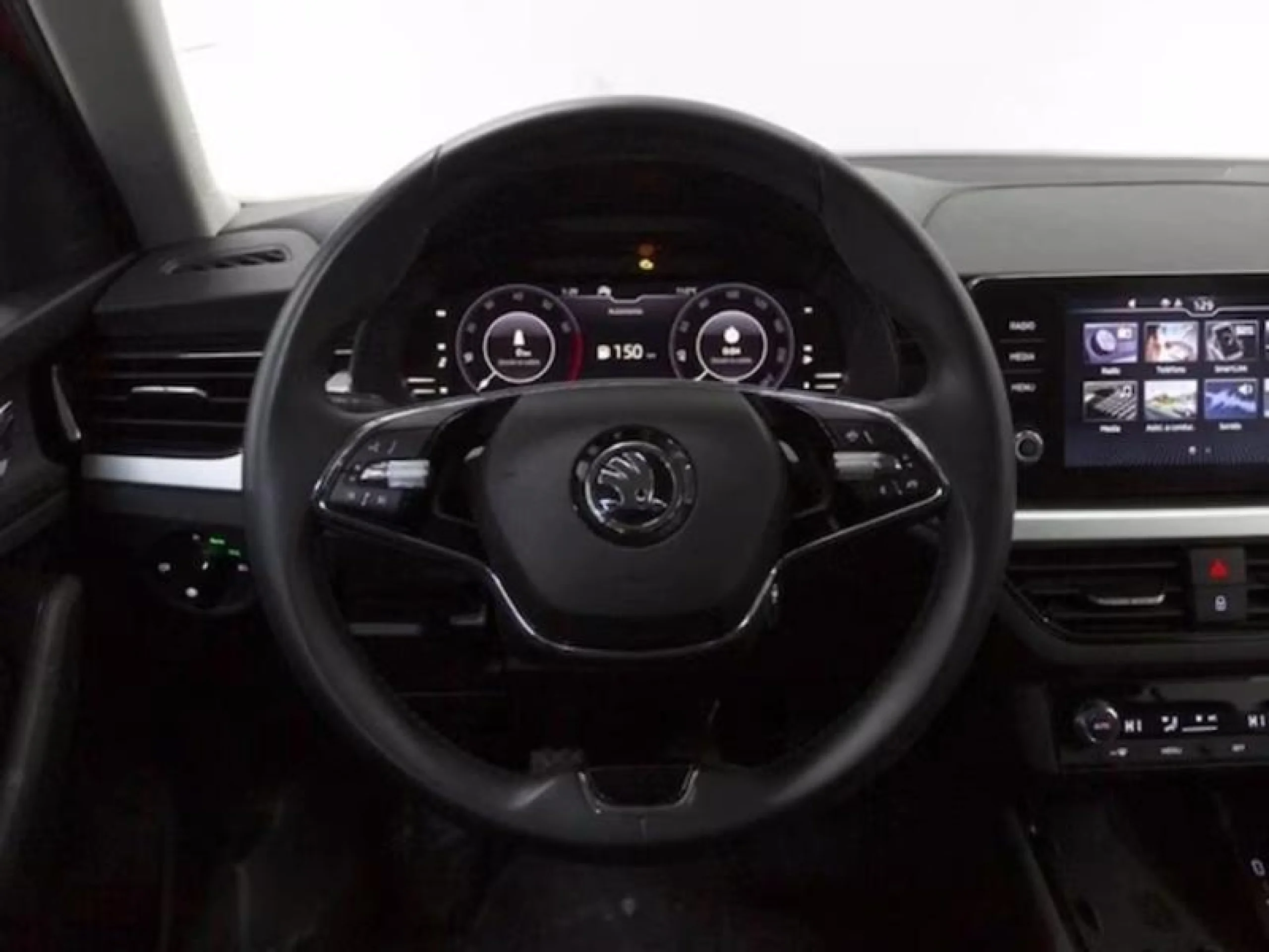 SKODA KAMIQ 1.5 TSI 110KW (150CV) DSG AMBITION - Foto 5