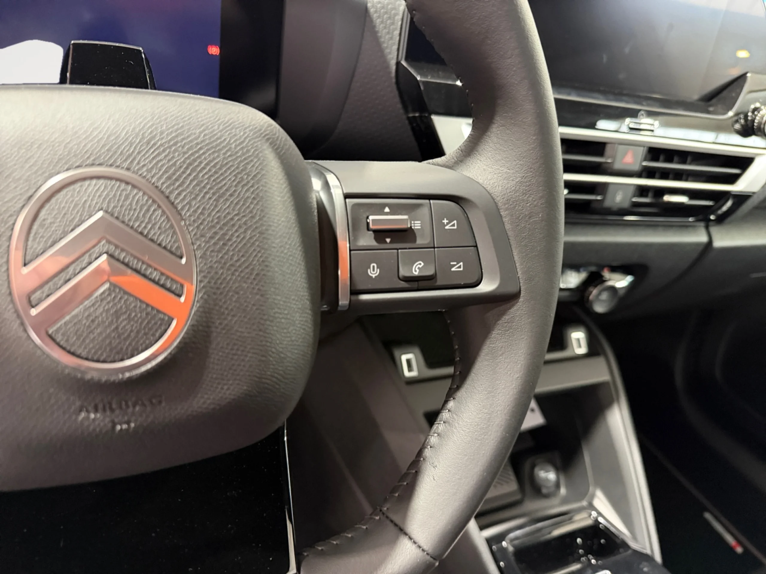CITROEN C4 HYBRID 145 Ë DCS6 COLLECTION - Foto 10