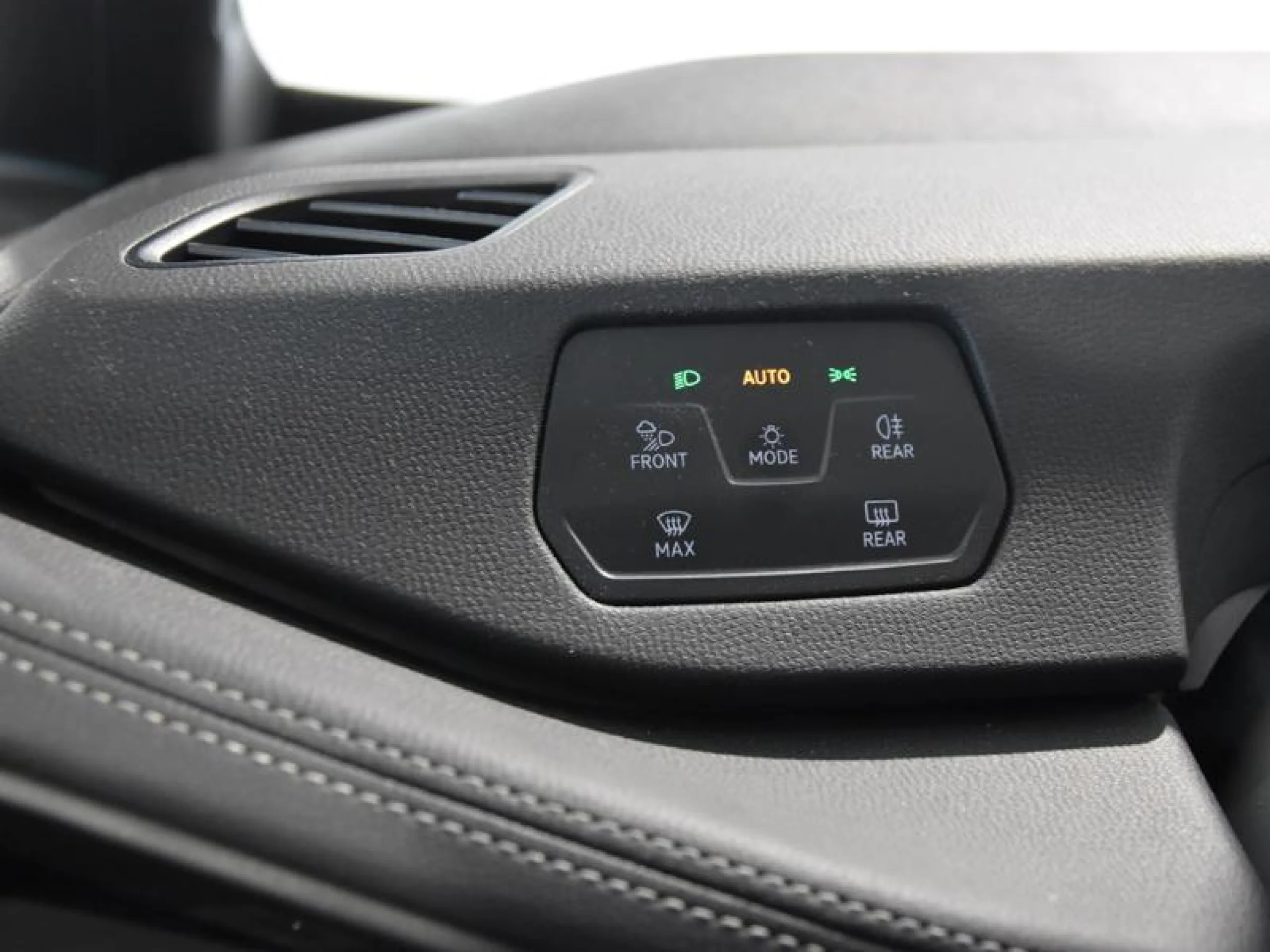 VOLKSWAGEN ID.3 PRO 150KW (204CV) 58KWH AUTOMÁTICO - Foto 17