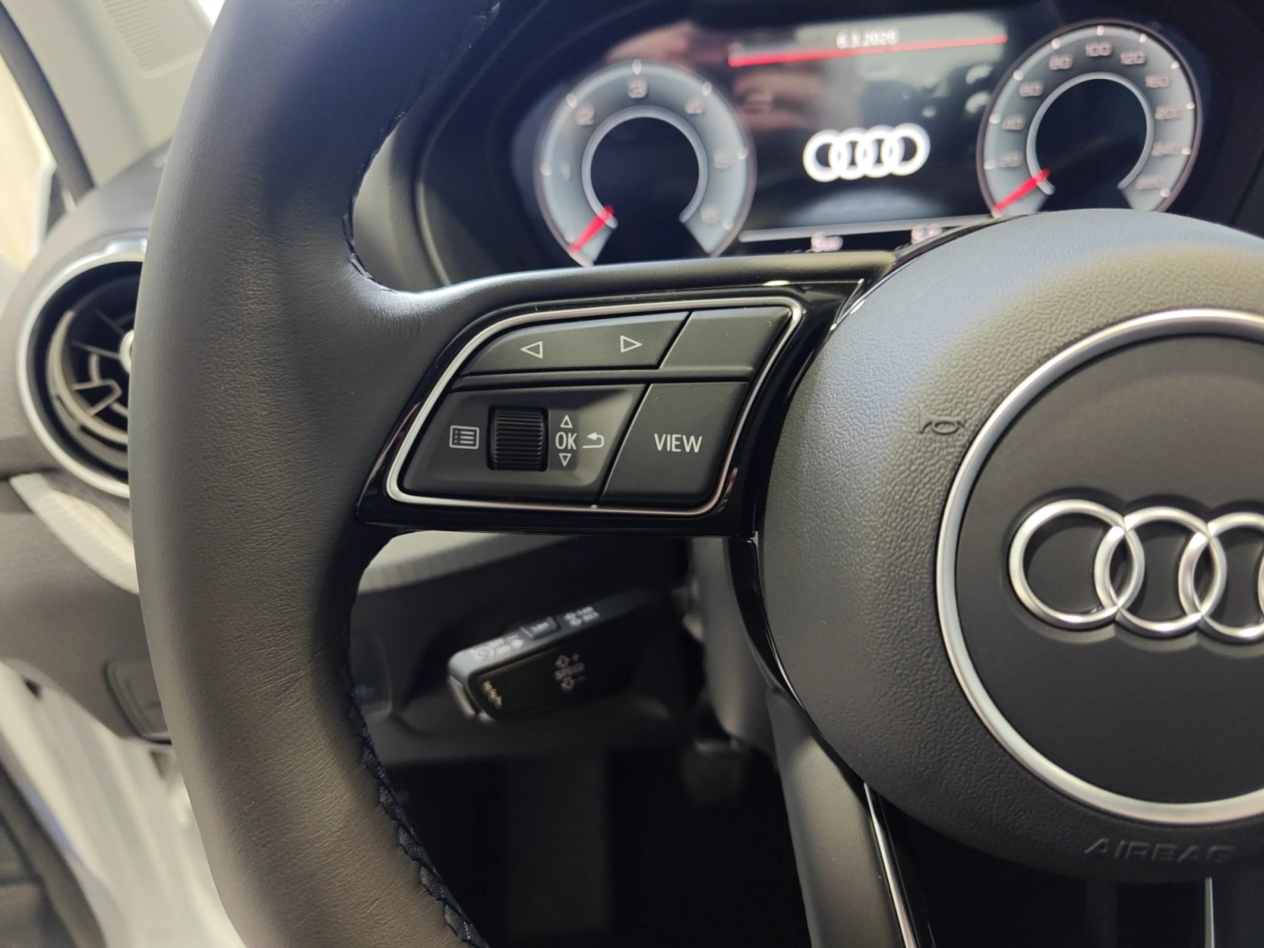 AUDI Q2 ADVANCED 30 TFSI 85KW (116CV) - Foto 11