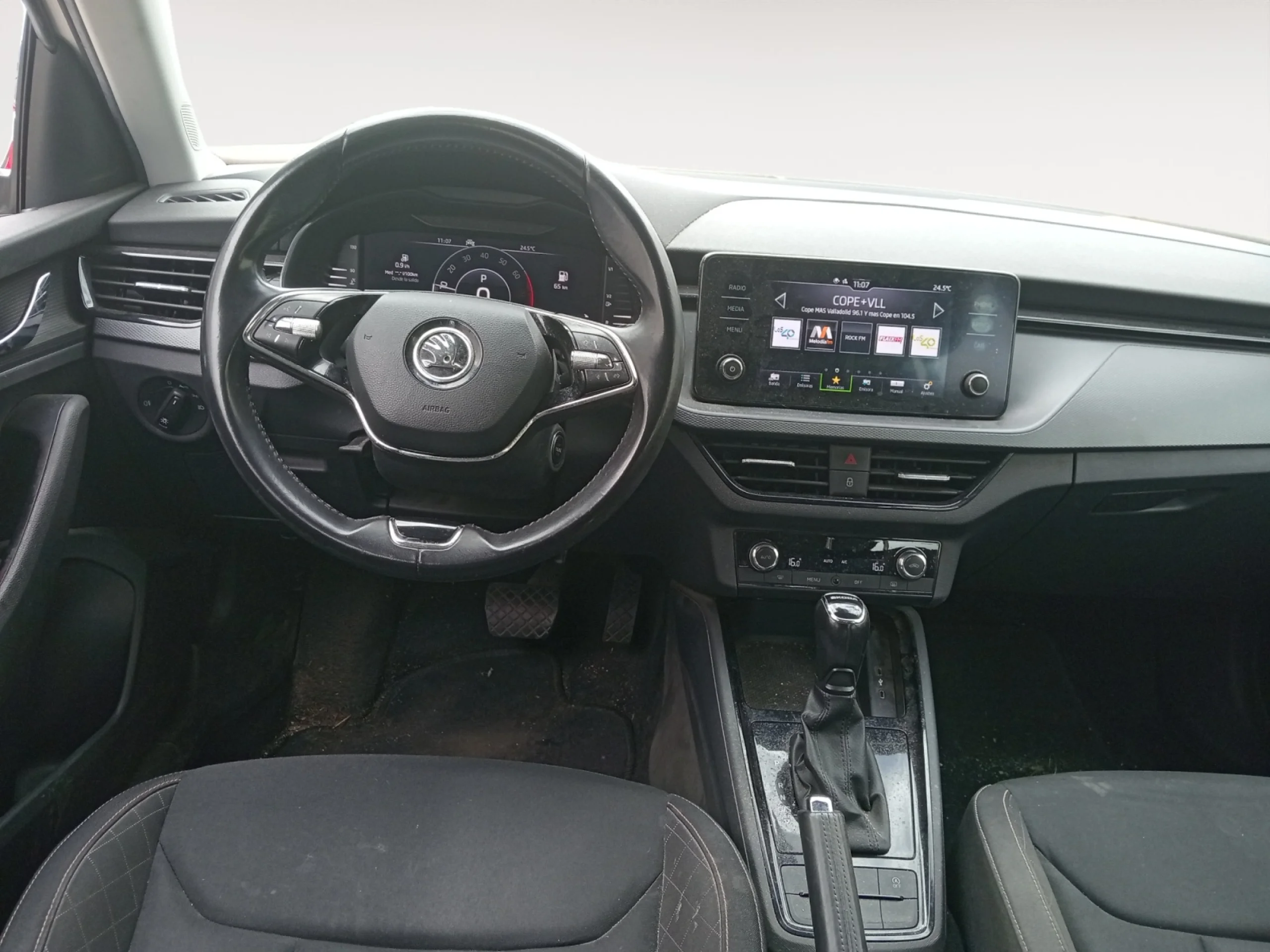 SKODA KAMIQ 1.0 TSI 81KW (110CV) DSG AMBITION - Foto 4