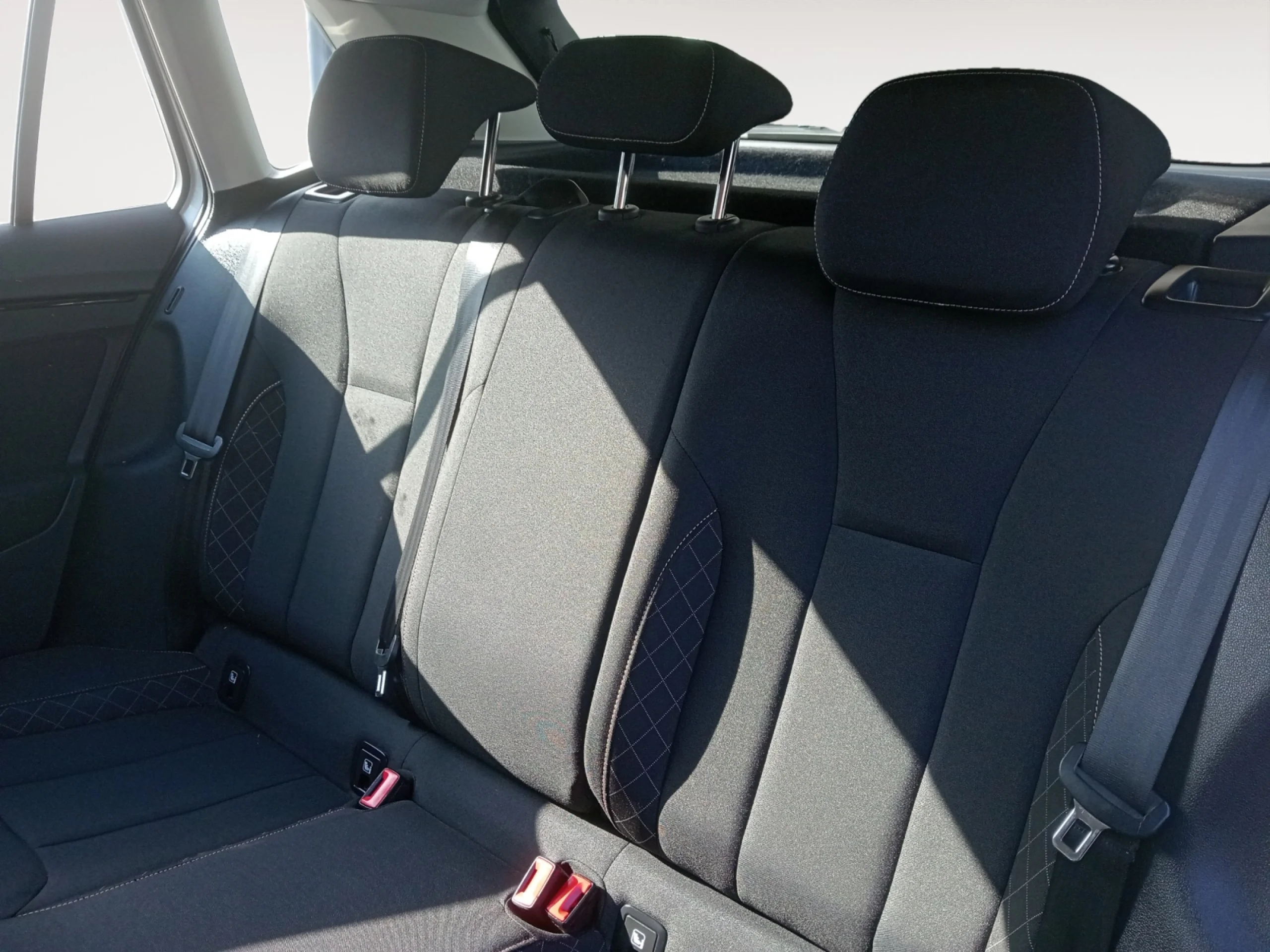 SKODA KAMIQ 1.0 TSI 81KW (110CV) DSG AMBITION - Foto 6