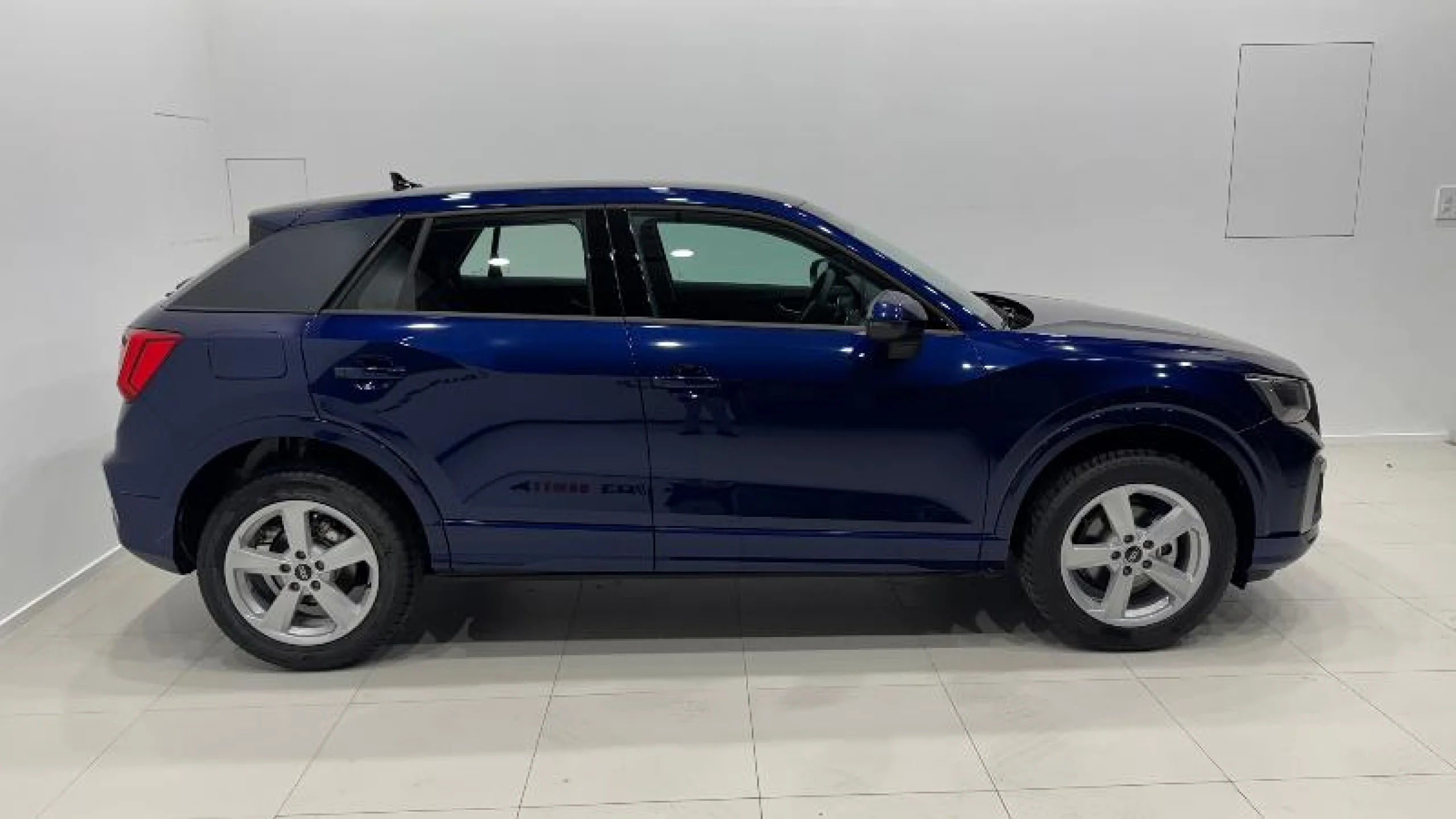 AUDI Q2 ADVANCED 30 TFSI 85KW (116CV) - Foto 3
