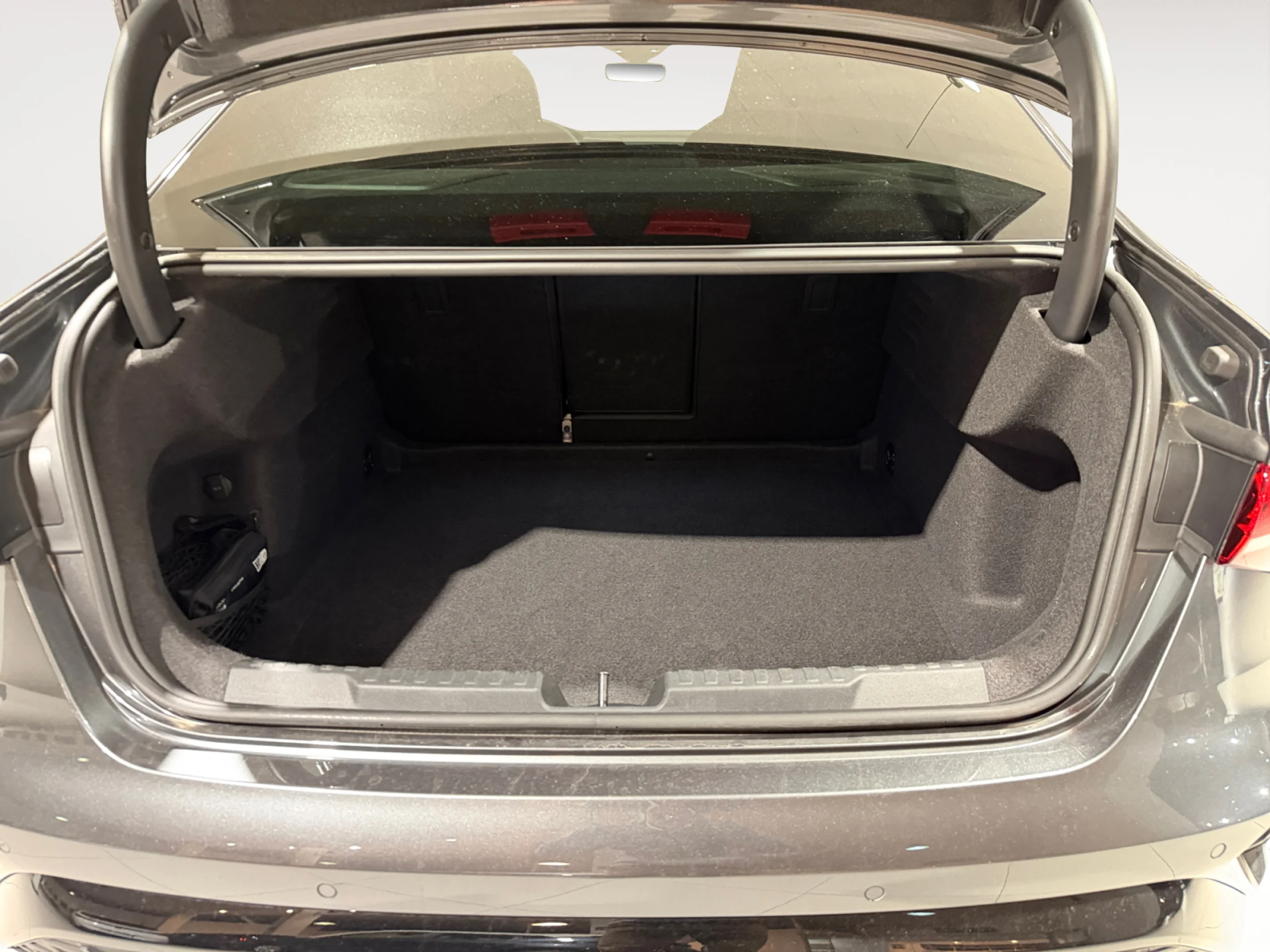 AUDI A3 SEDAN S LINE 35 TFSI 110KW S TRONIC - Foto 10