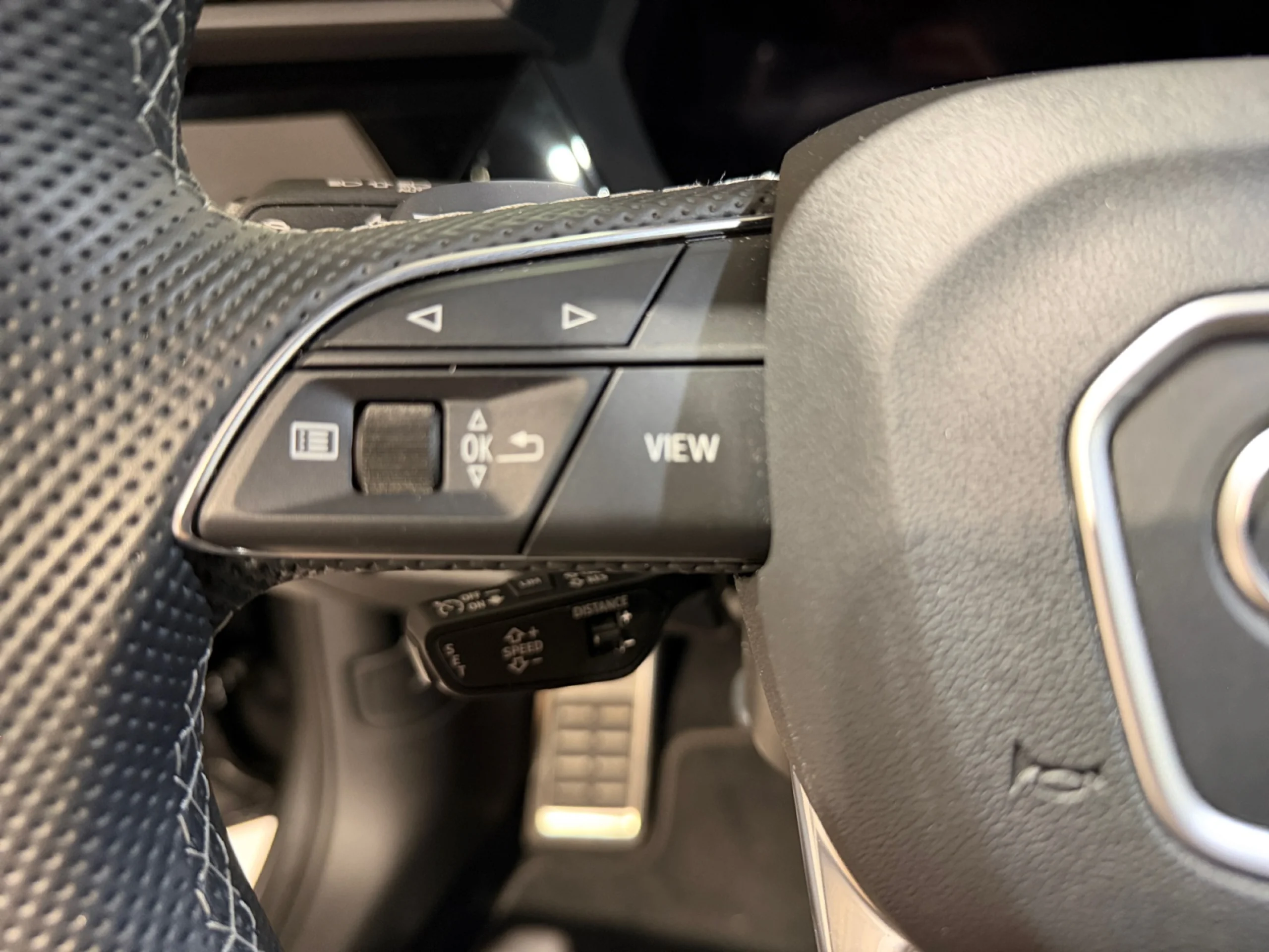 AUDI A3 SEDAN S LINE 35 TFSI 110KW S TRONIC - Foto 14