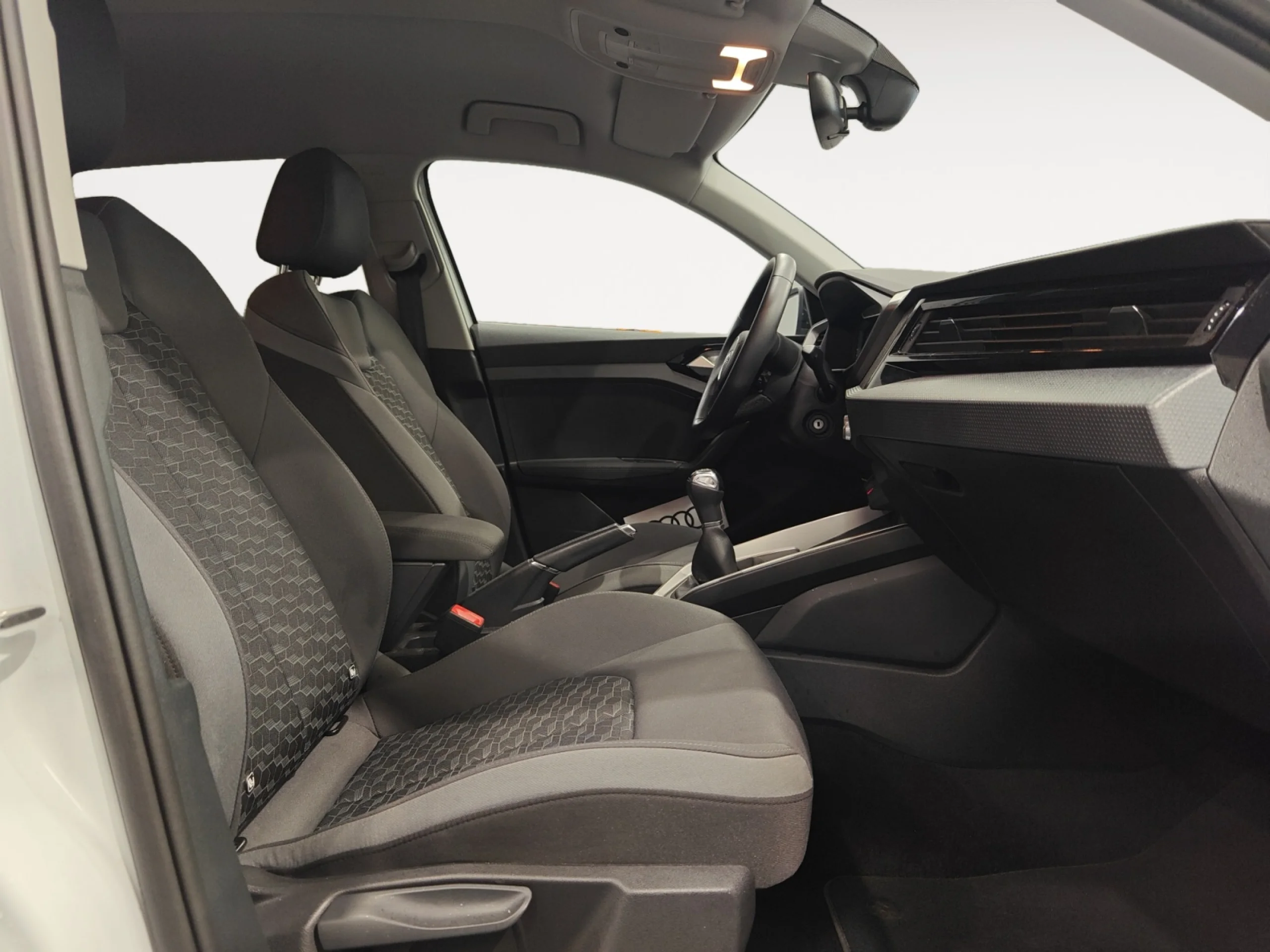 AUDI A1 SPORTBACK ADRENALIN 30 TFSI 85KW (116CV) - Foto 5