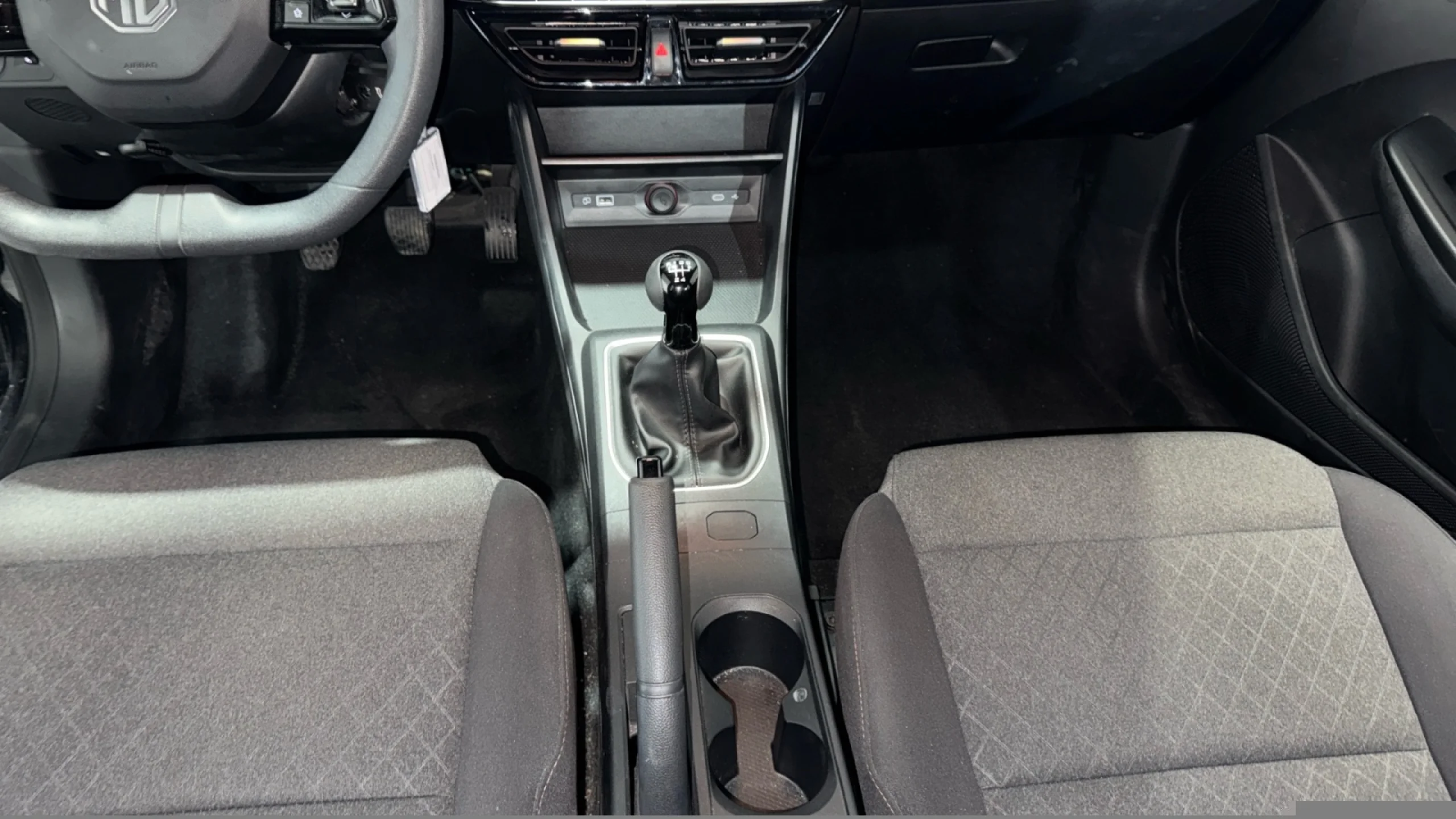 MG MG3 1.5 STANDARD - Foto 10
