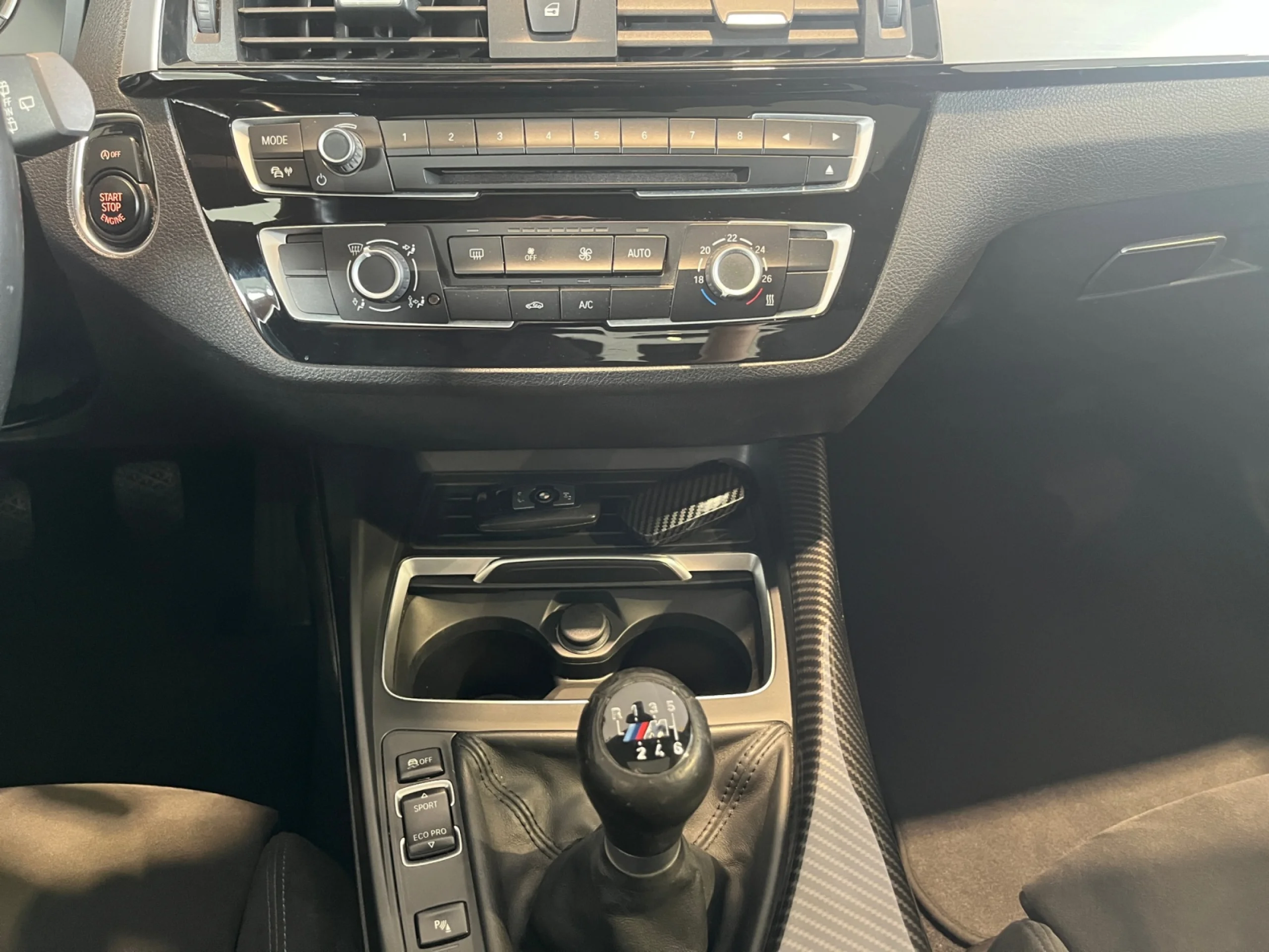 BMW SERIE 1 118I - Foto 14