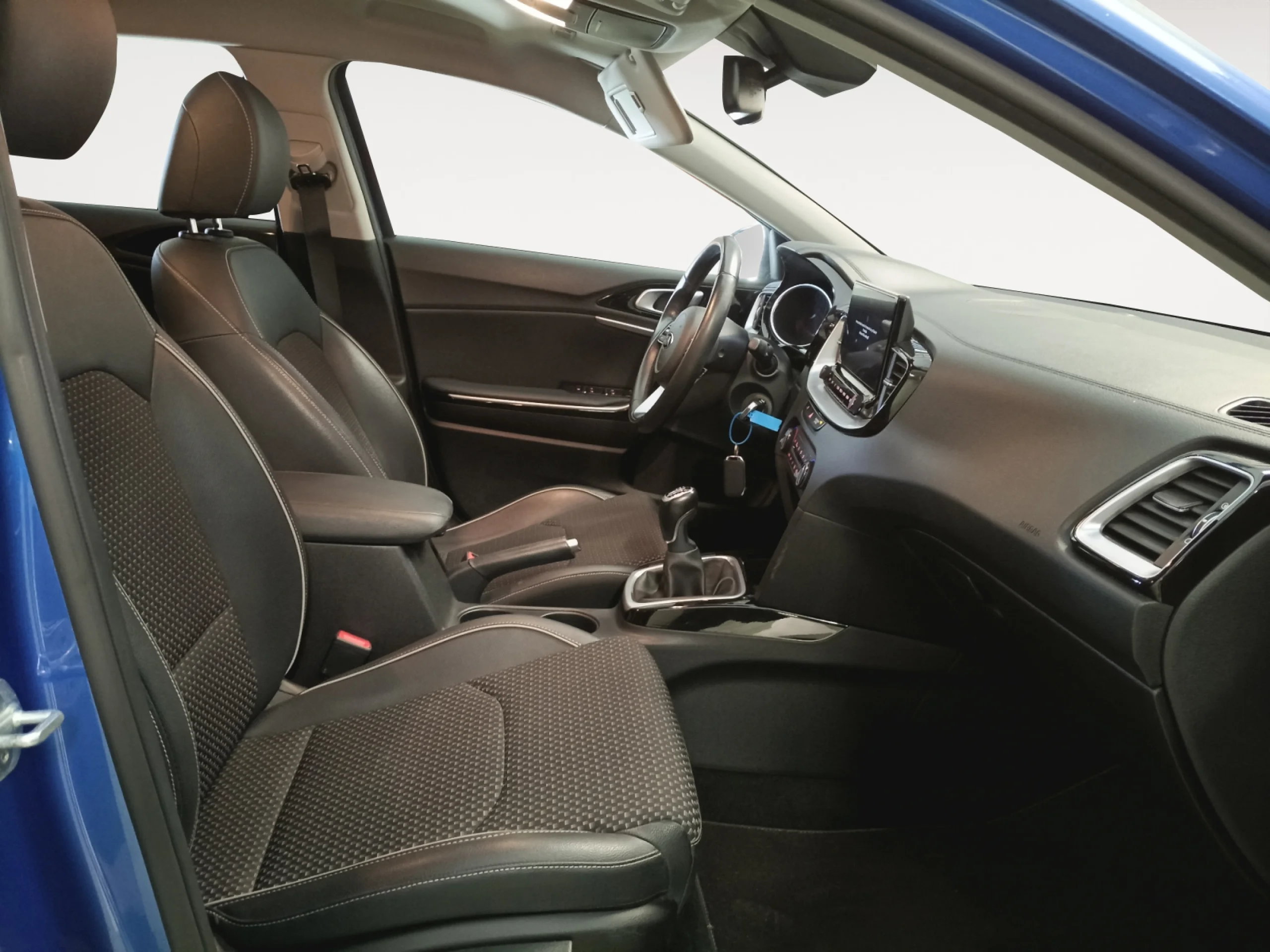 KIA CEED 1.0 T GDI 88KW (120CV) TECH - Foto 5