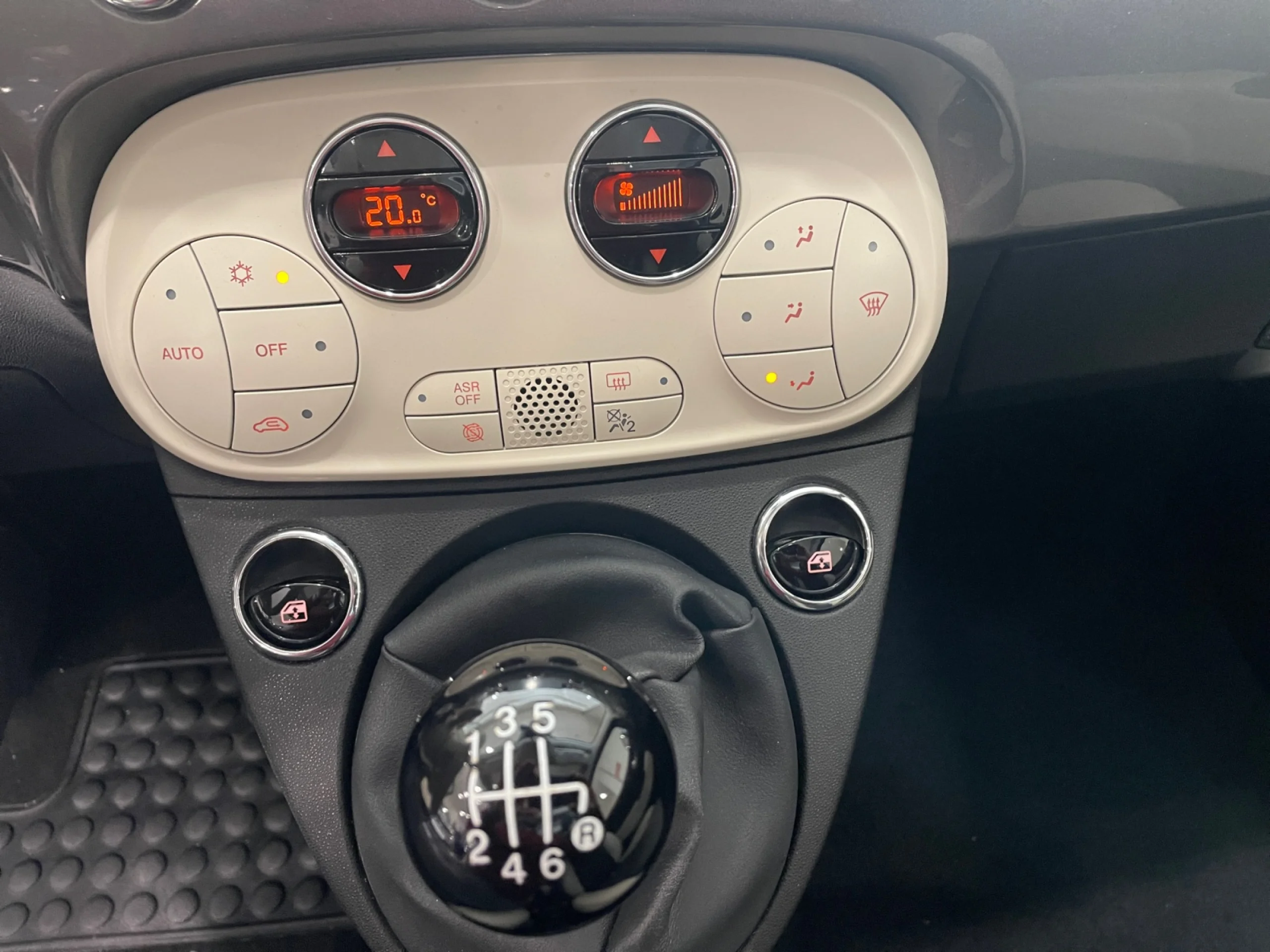 FIAT 500 DOLCEVITA 1.0 HYBRID 51KW (70 CV) - Foto 10
