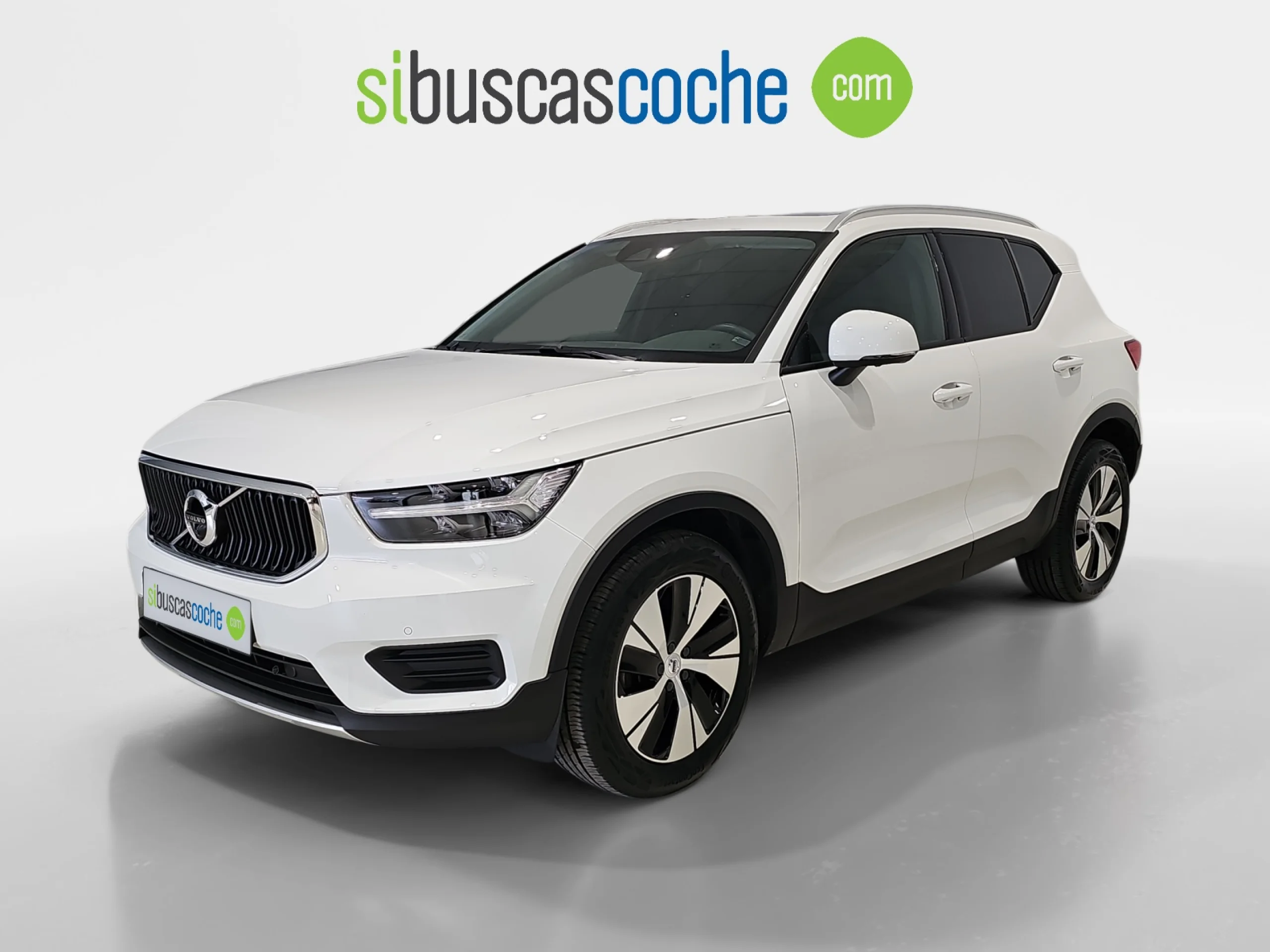 VOLVO XC40 1.5 T3 MOMENTUM PRO AUTO - Foto 16