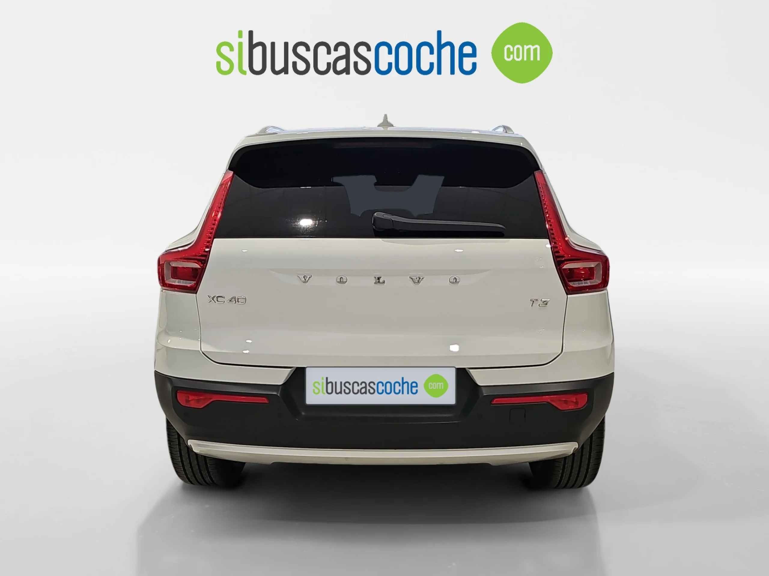 VOLVO XC40 1.5 T3 MOMENTUM PRO AUTO - Foto 18