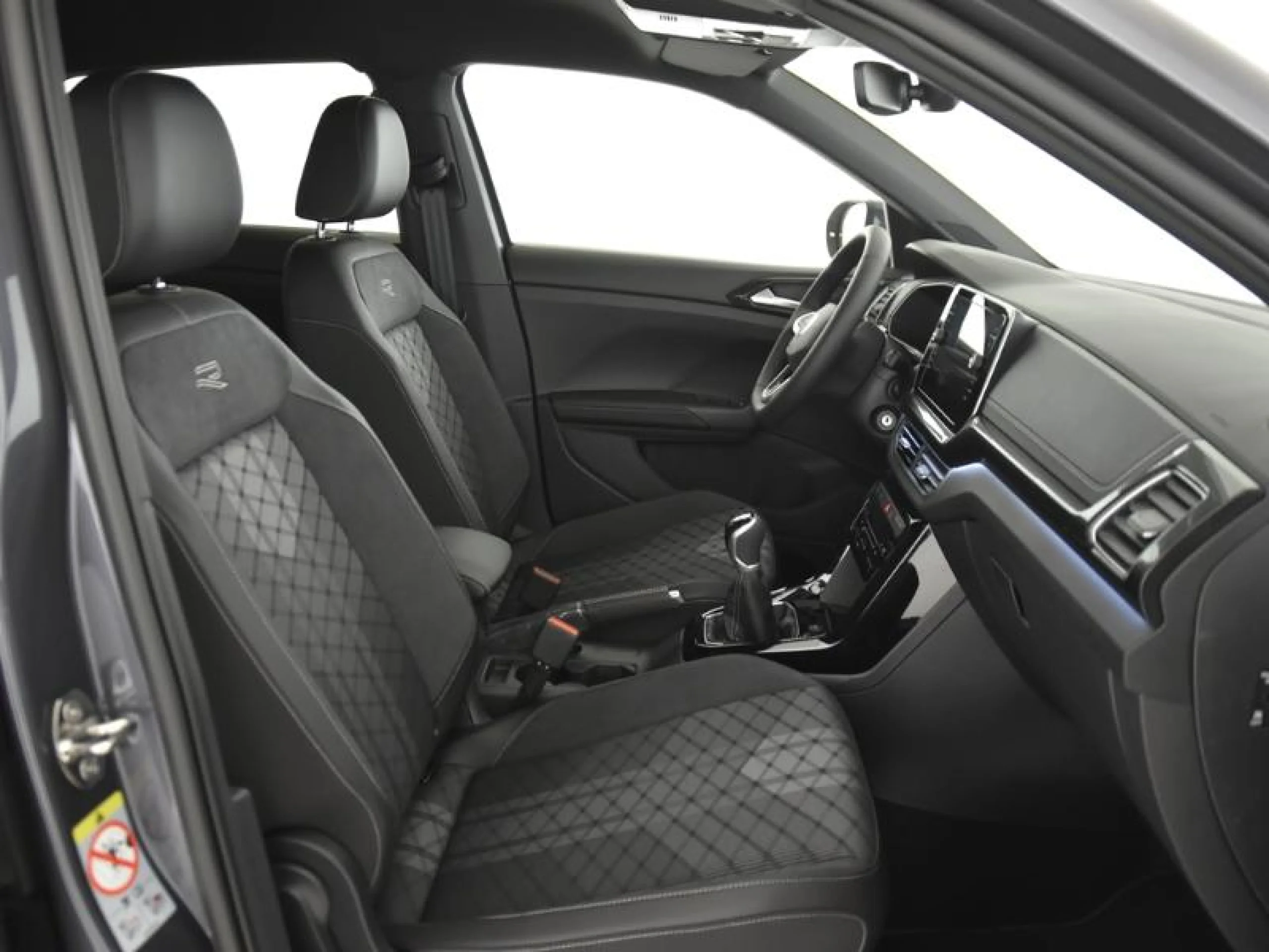 VOLKSWAGEN T CROSS T CROSS R LINE 1.0 TSI 85 KW (115 CV)  6 VEL. - Foto 5