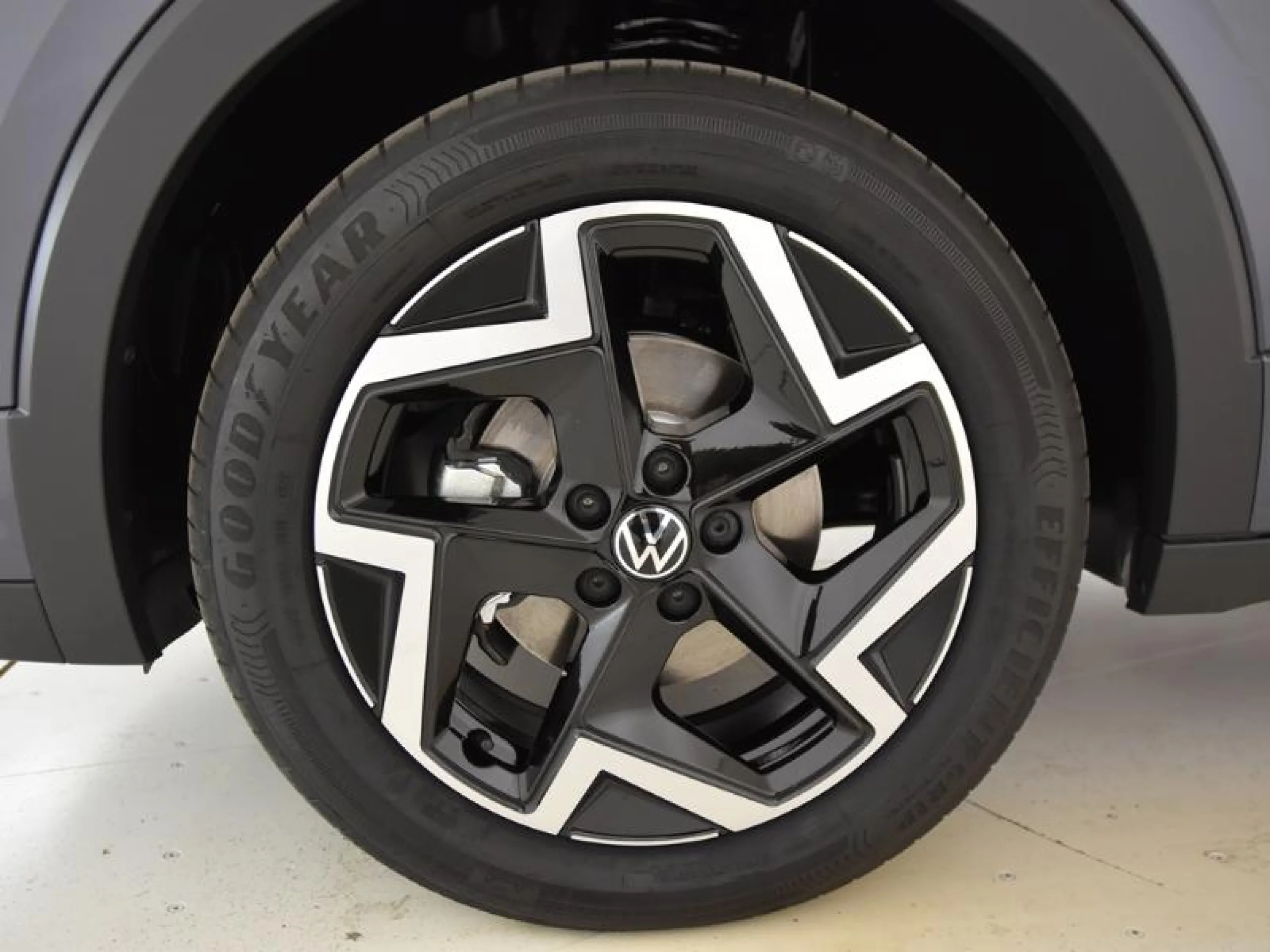 VOLKSWAGEN T CROSS T CROSS R LINE 1.0 TSI 85 KW (115 CV)  6 VEL. - Foto 8