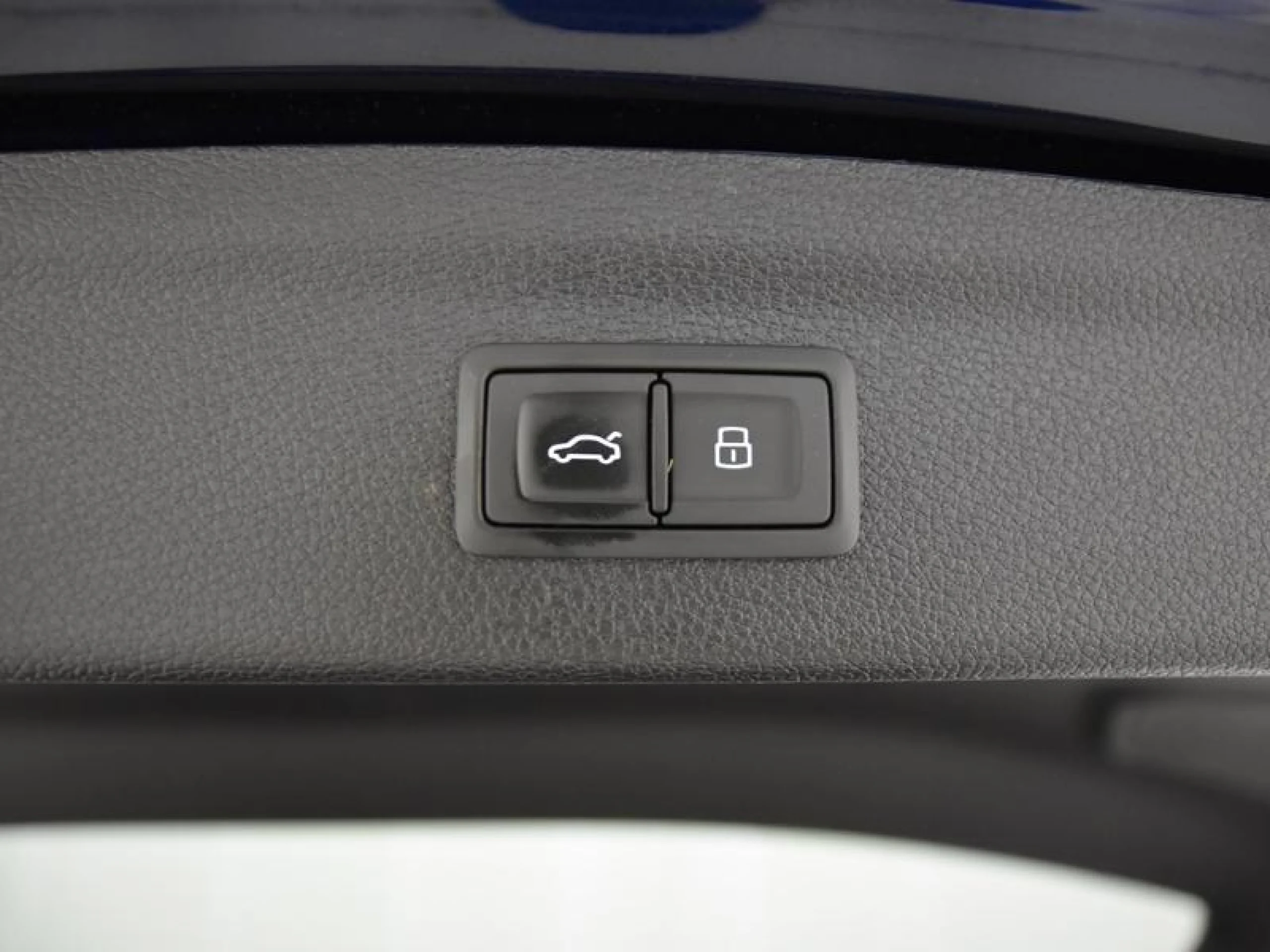 AUDI Q3 BLACK LINE 35 TDI 110KW (150CV) S TRONIC - Foto 10