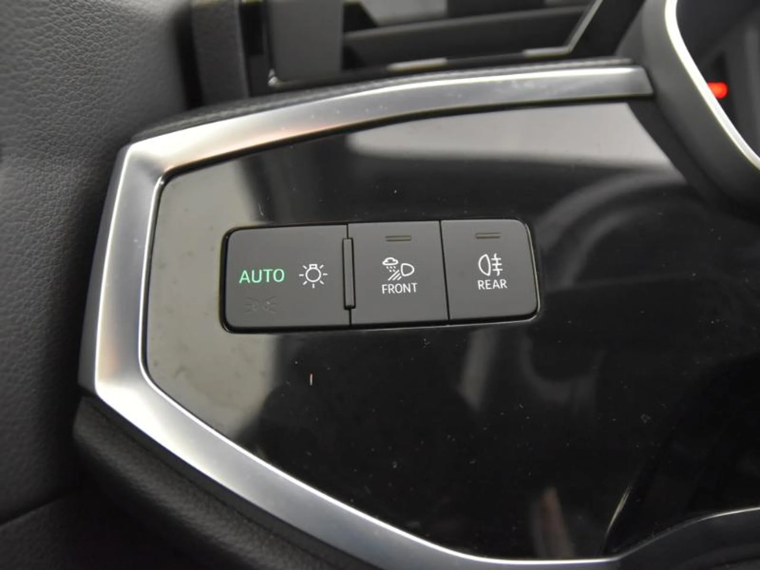 AUDI Q3 BLACK LINE 35 TDI 110KW (150CV) S TRONIC - Foto 18