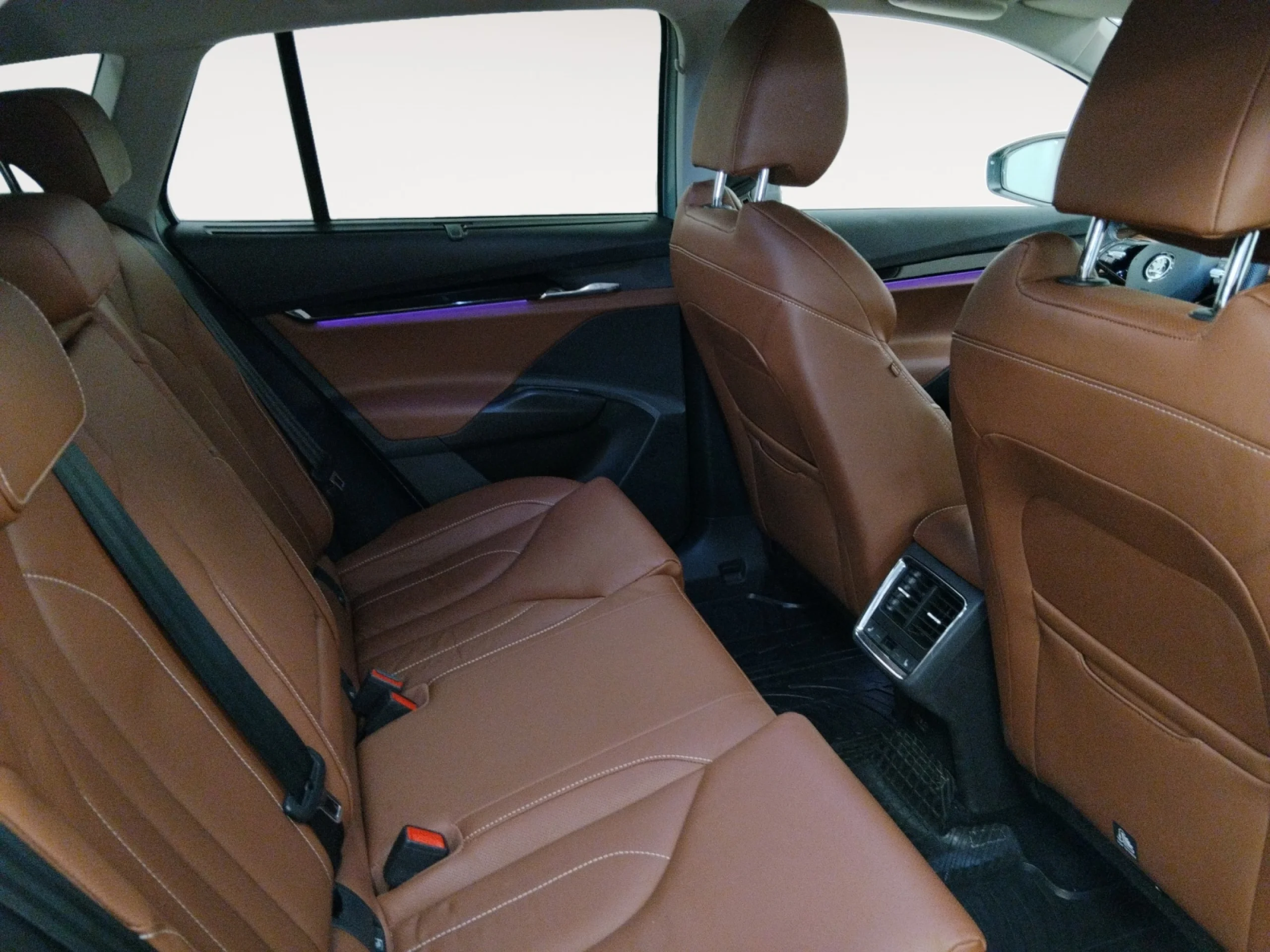 SKODA ENYAQ IV 80 150 KW (204 CV) 82 KWH (77 KWH NET - Foto 6