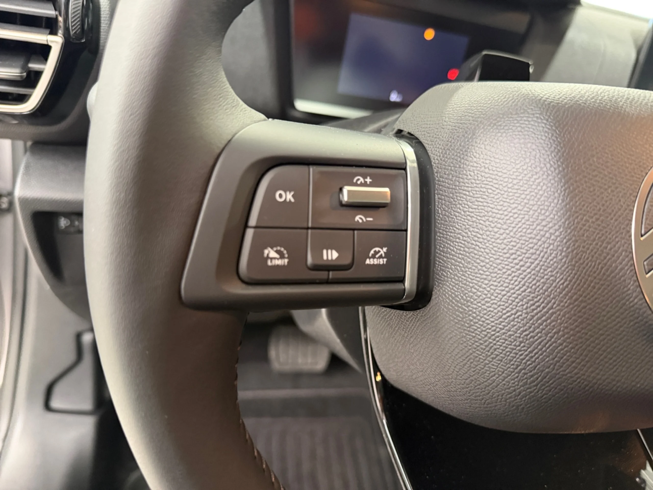 CITROEN C4 NUEVO C4 HYBRID 110 Ë DSC6 PLUS - Foto 9