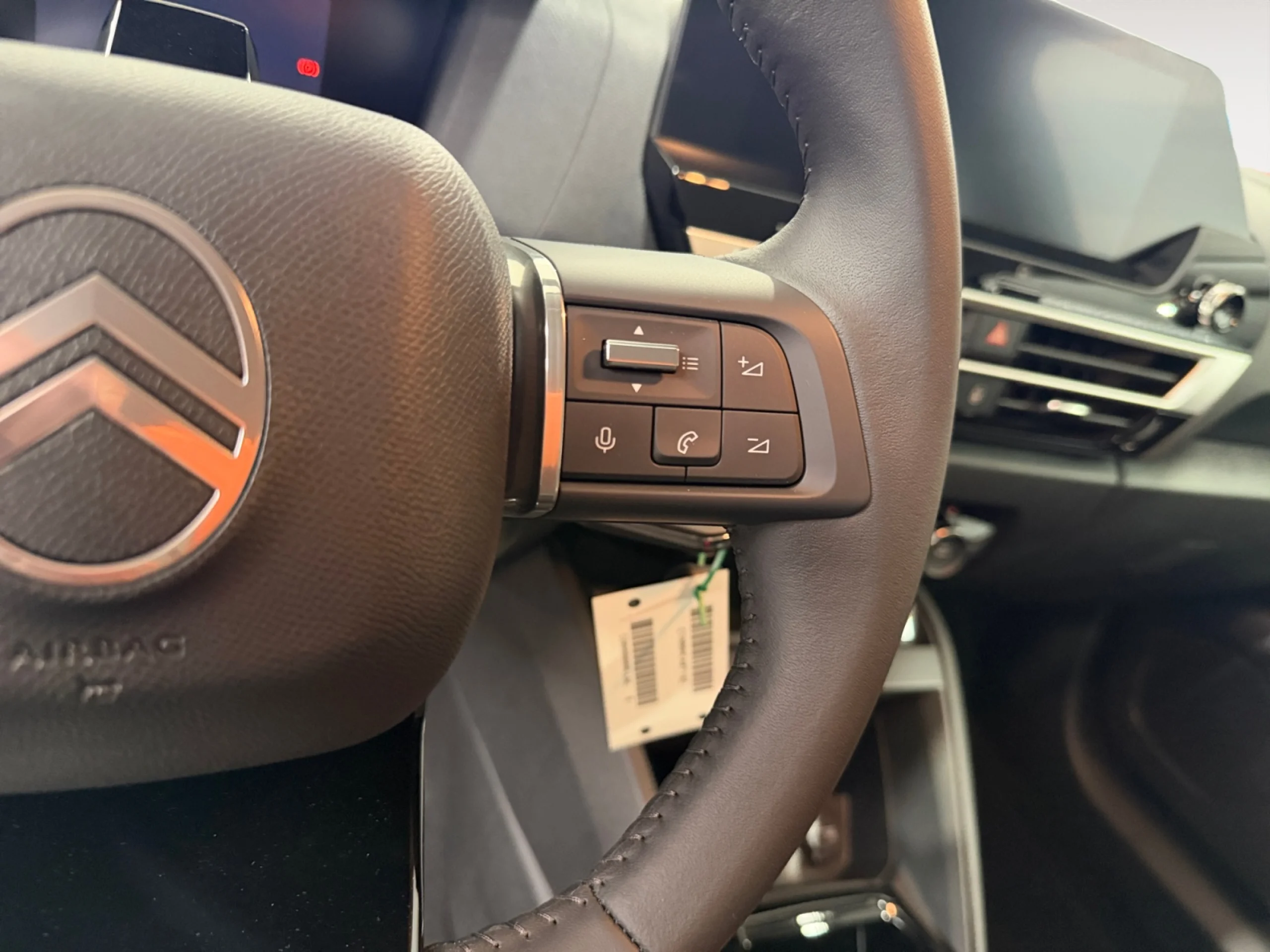 CITROEN C4 NUEVO C4 HYBRID 110 Ë DSC6 PLUS - Foto 10