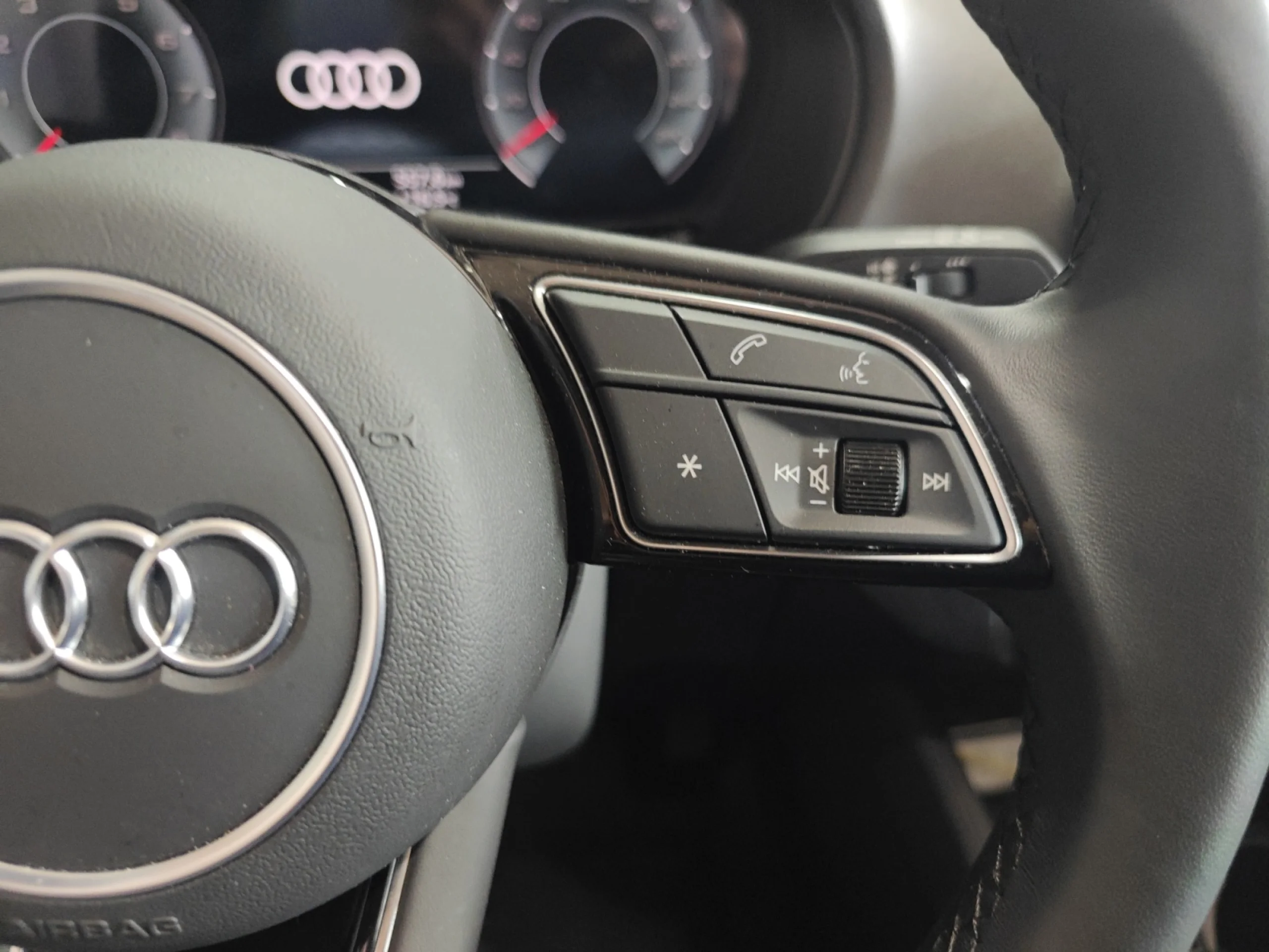 AUDI Q2 S LINE 30 TFSI 85KW (116CV) - Foto 10