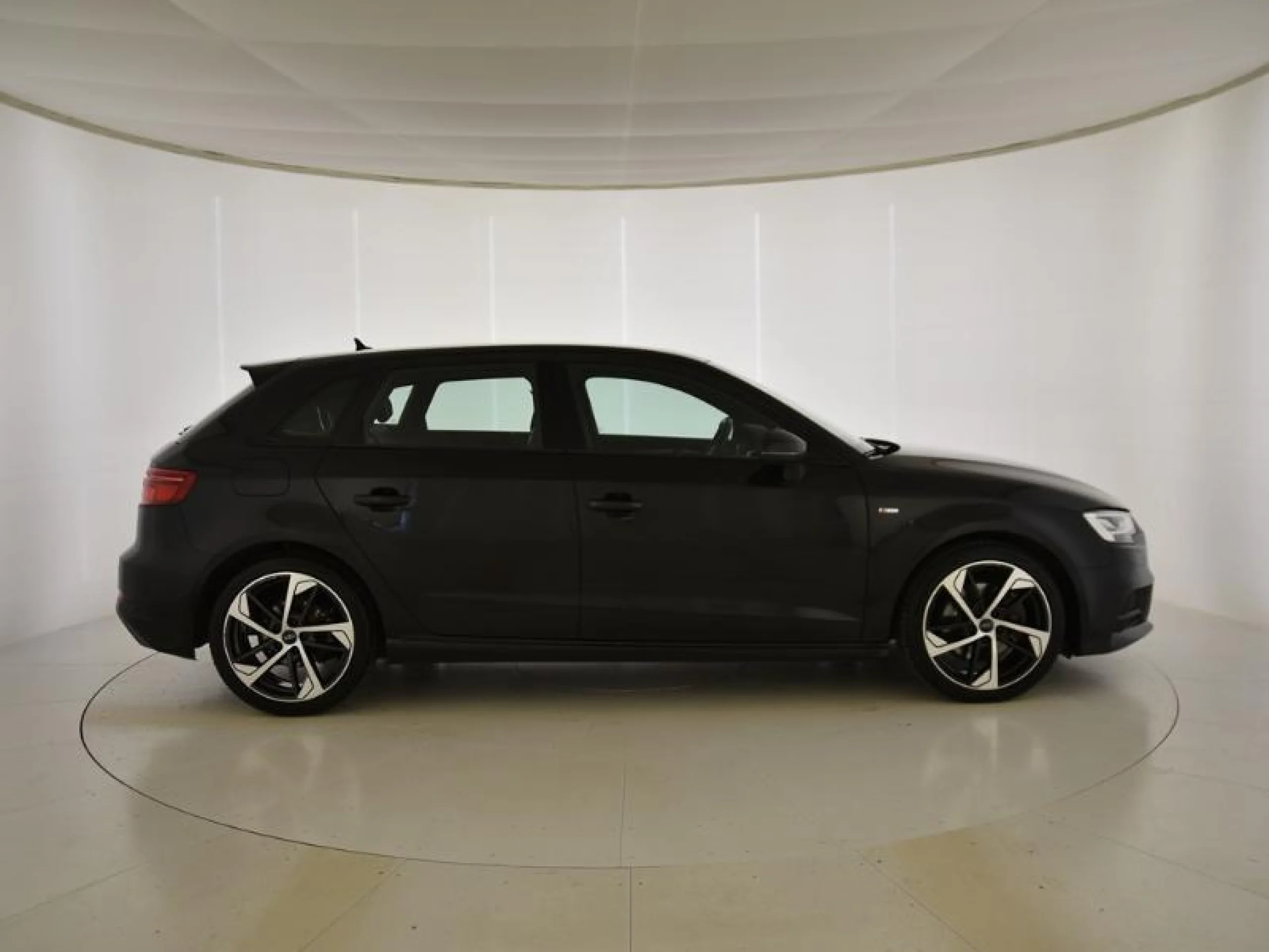 AUDI A3 SPORTBACK 35 TDI 110KW (150CV) S TRONIC - Foto 3
