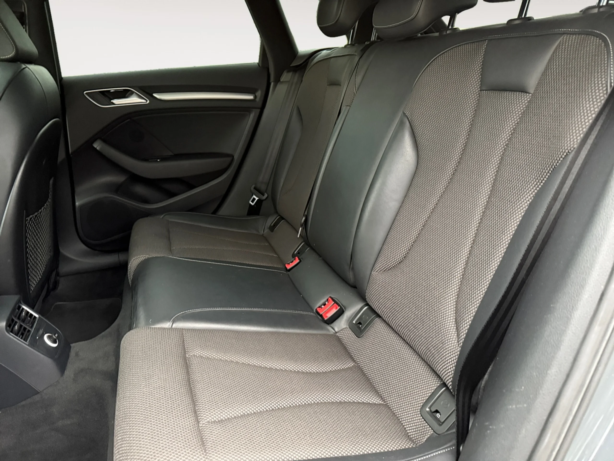 AUDI A3 SPORTBACK S LINE 35 TDI 110KW S TRONIC - Foto 6