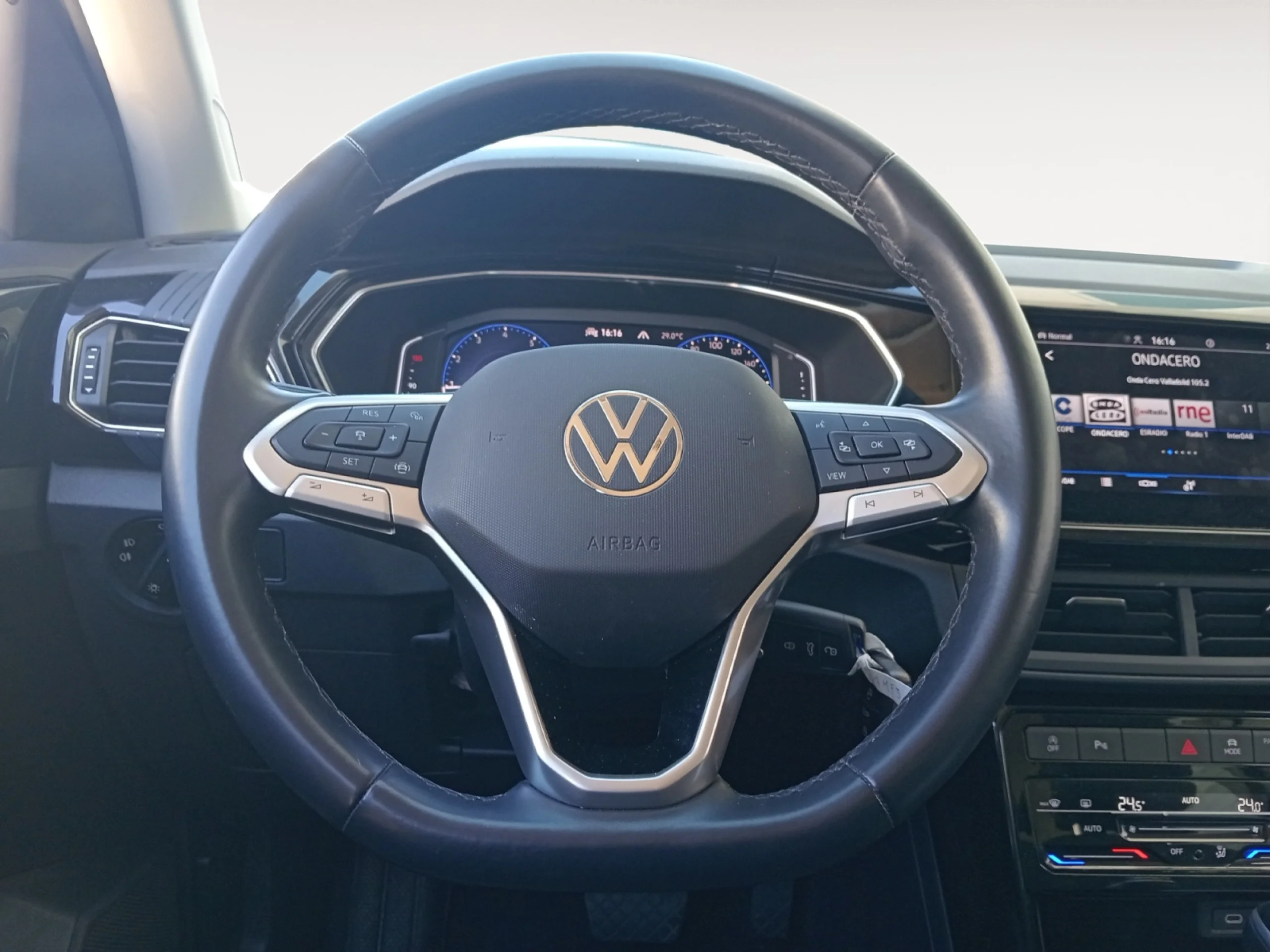 VOLKSWAGEN T CROSS SPORT 1.0 TSI 81KW (110CV) DSG - Foto 11