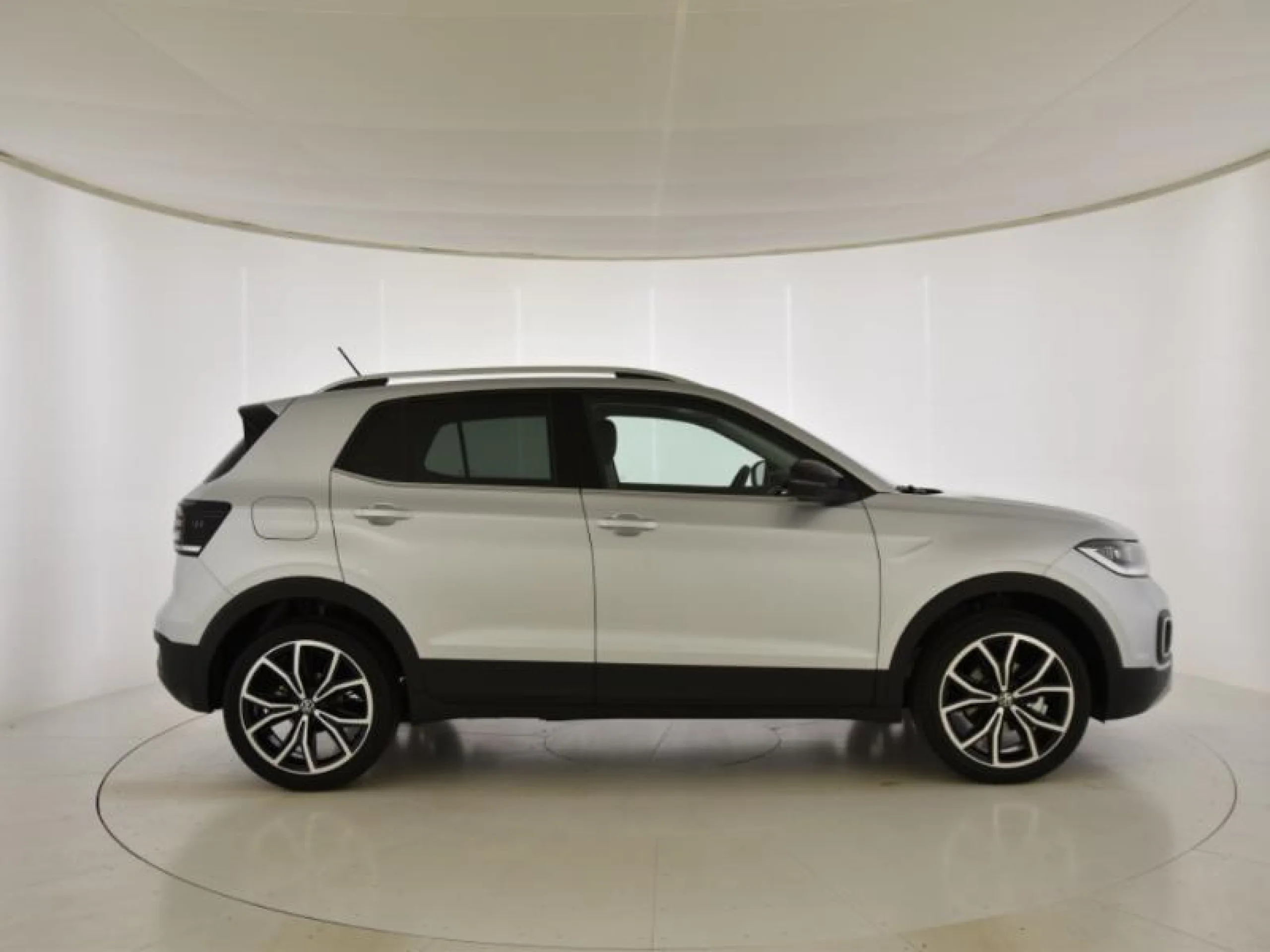 VOLKSWAGEN T CROSS SPORT 1.0 TSI 81KW (110CV) - Foto 3