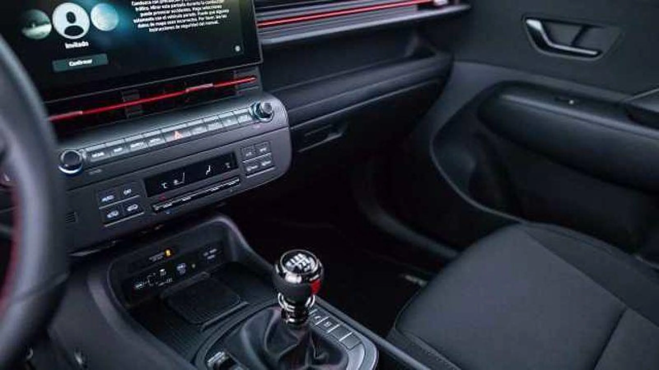 HYUNDAI KONA KONA HEV 1.6GDI 138CV DT N LINE - Foto 9