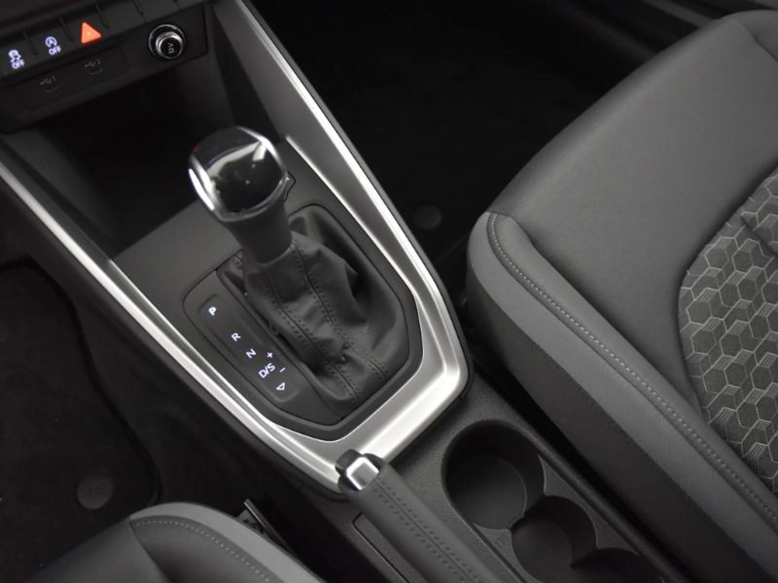 AUDI A1 SPORTBACK ADRENALIN 30 TFSI 81KW S TRON - Foto 10