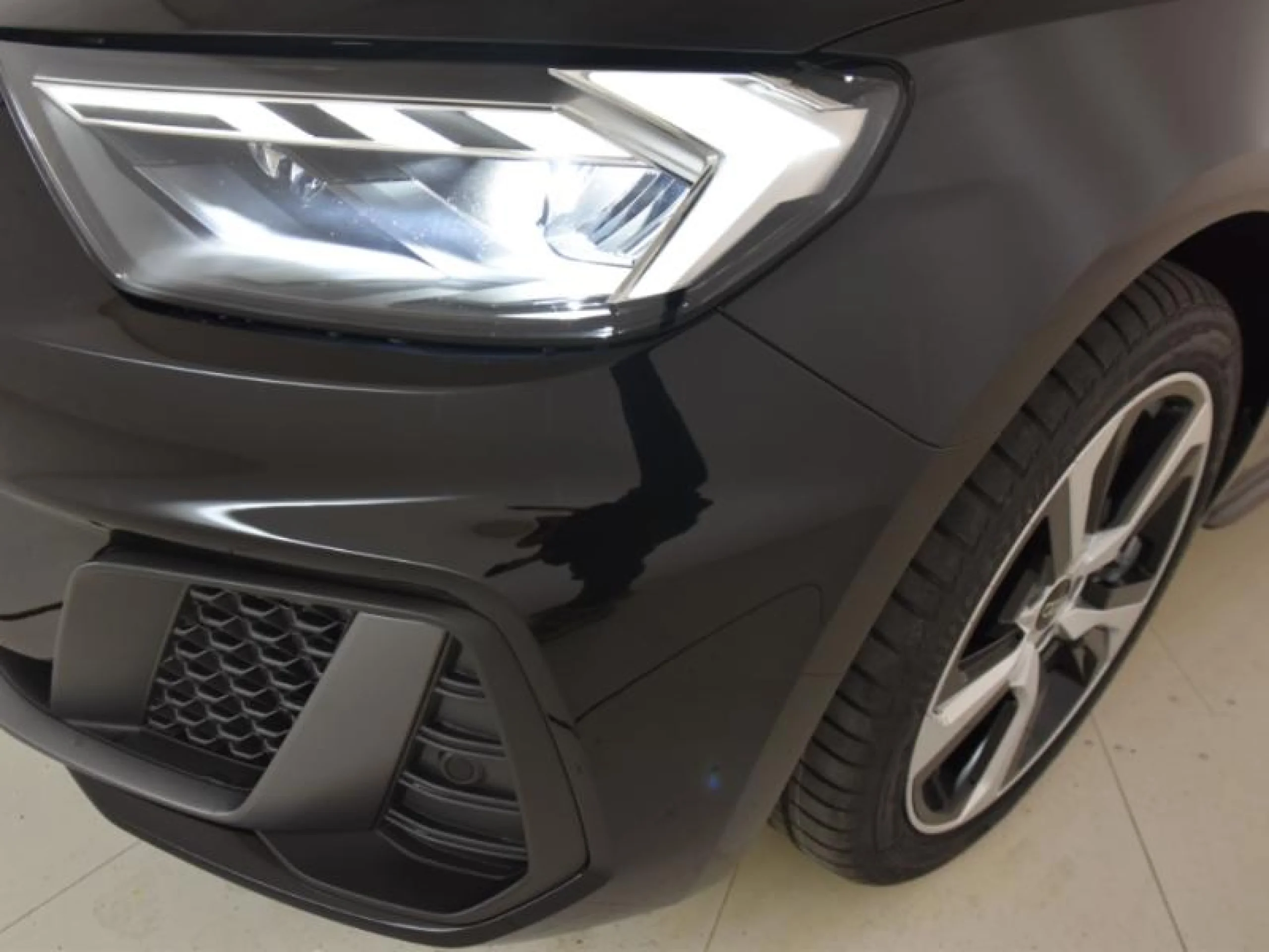 AUDI A1 SPORTBACK ADRENALIN 30 TFSI 81KW S TRON - Foto 18