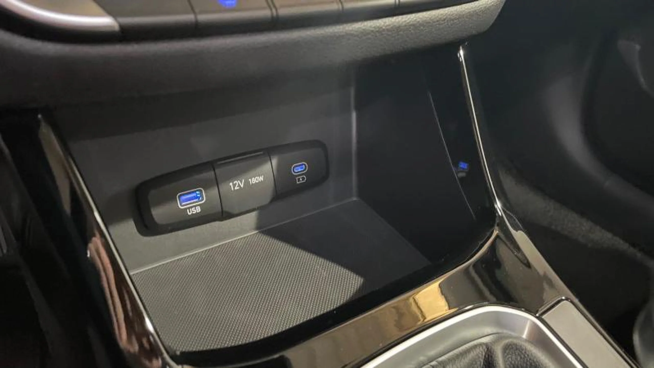 HYUNDAI I30 1.0 TGDI 48V KLASS - Foto 19