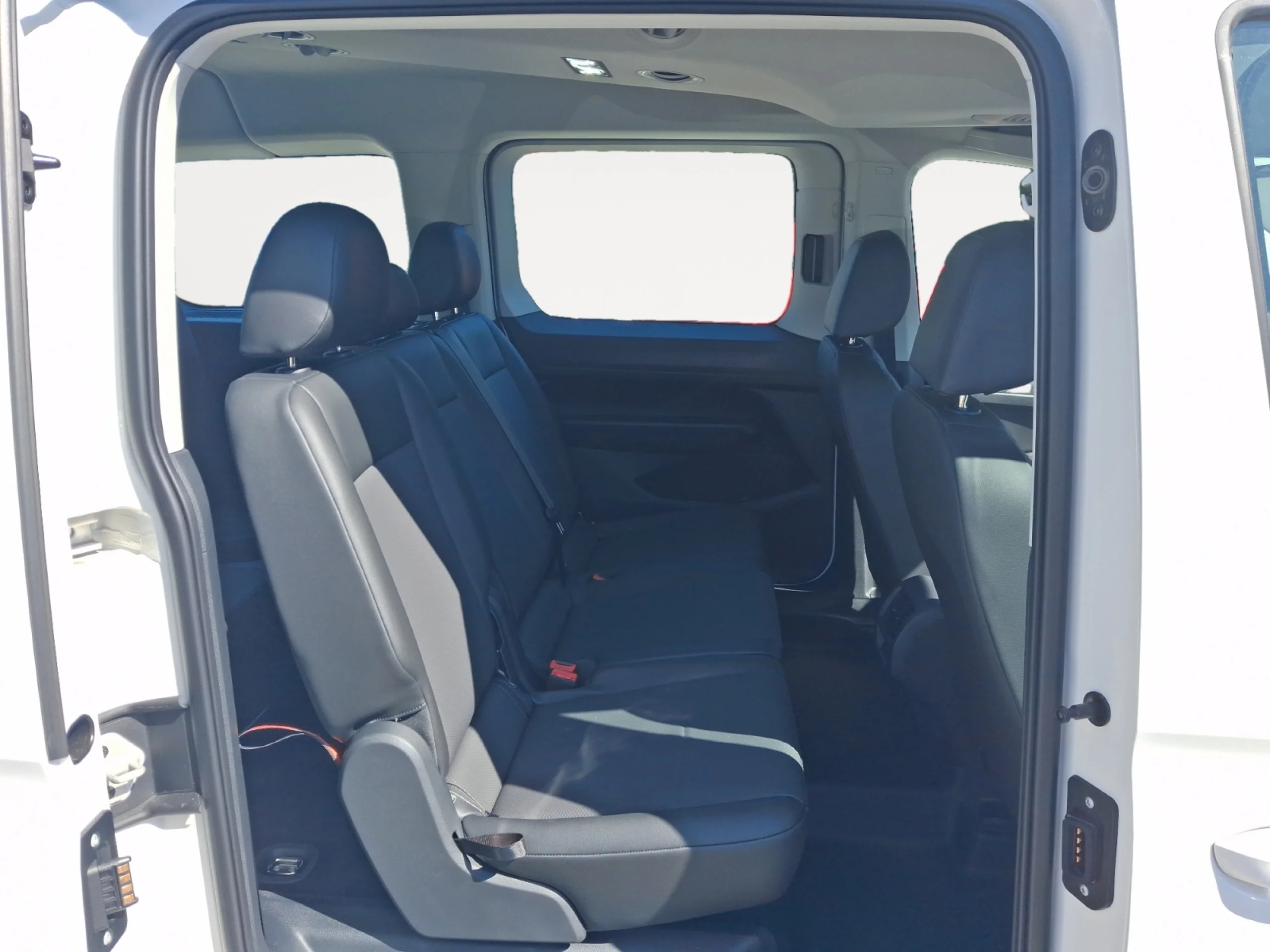 VW COMERCIALES Caddy CADDY  MAXI ORIGIN 7 ASIENTOS  2.0 TDI 90 KW (122 CV) DSG 7 VEL. - Foto 6