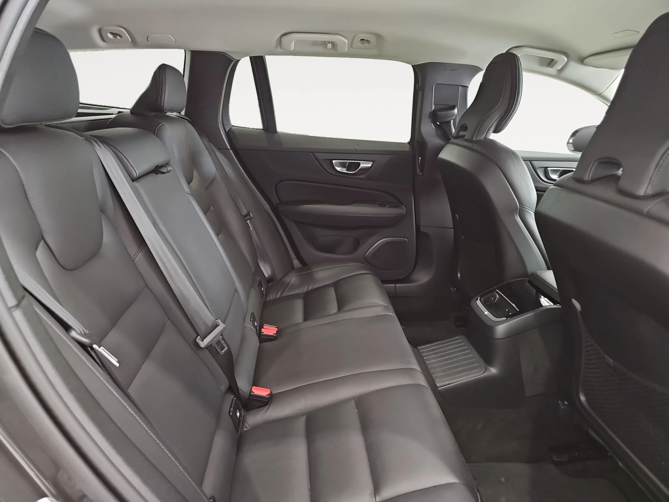 VOLVO V60 2.0 T6 AWD RECHARGE CORE AUTO - Foto 6