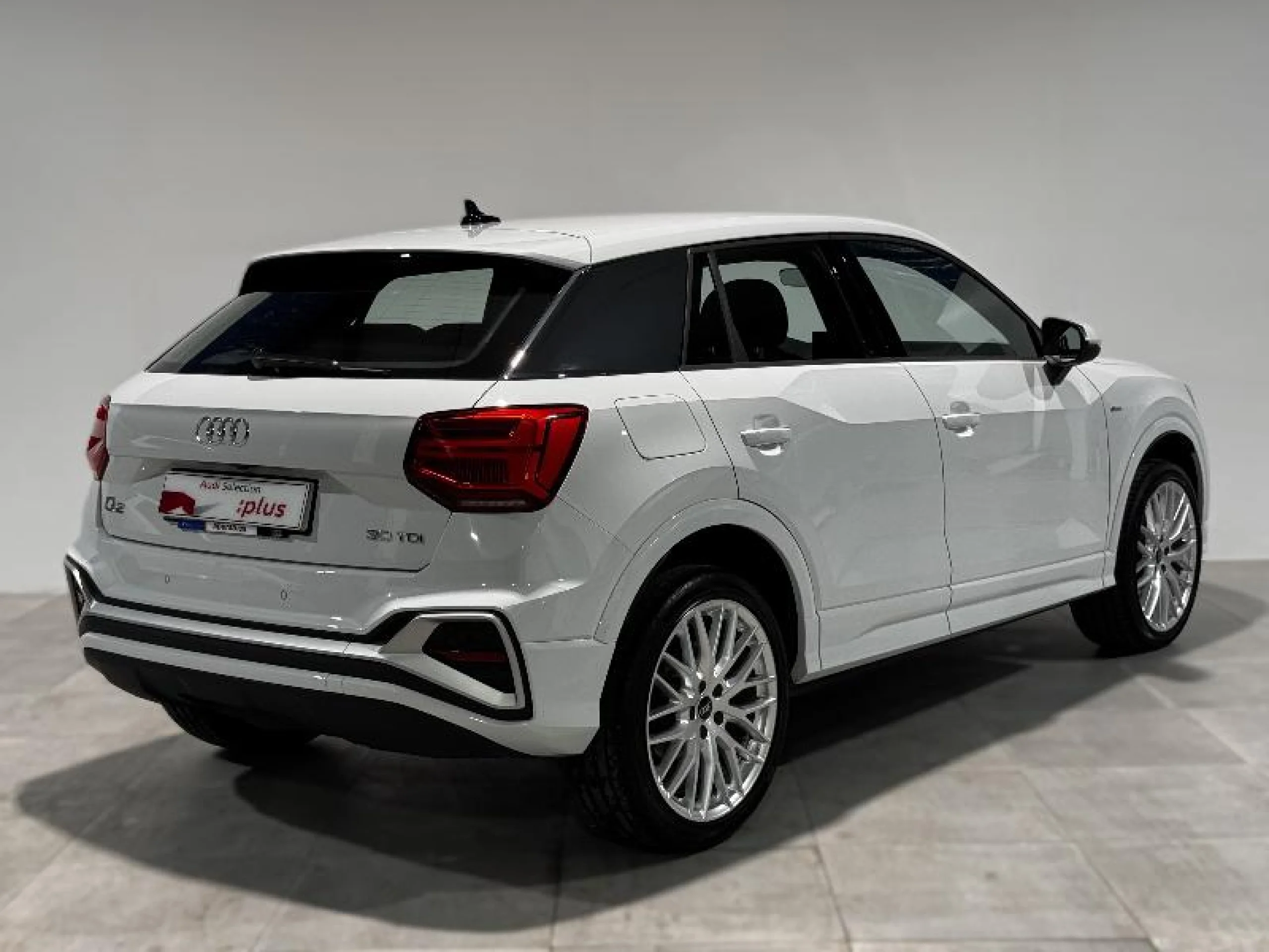 AUDI Q2 ADRENALIN 30 TDI 85KW (116CV) S TRONIC - Foto 2
