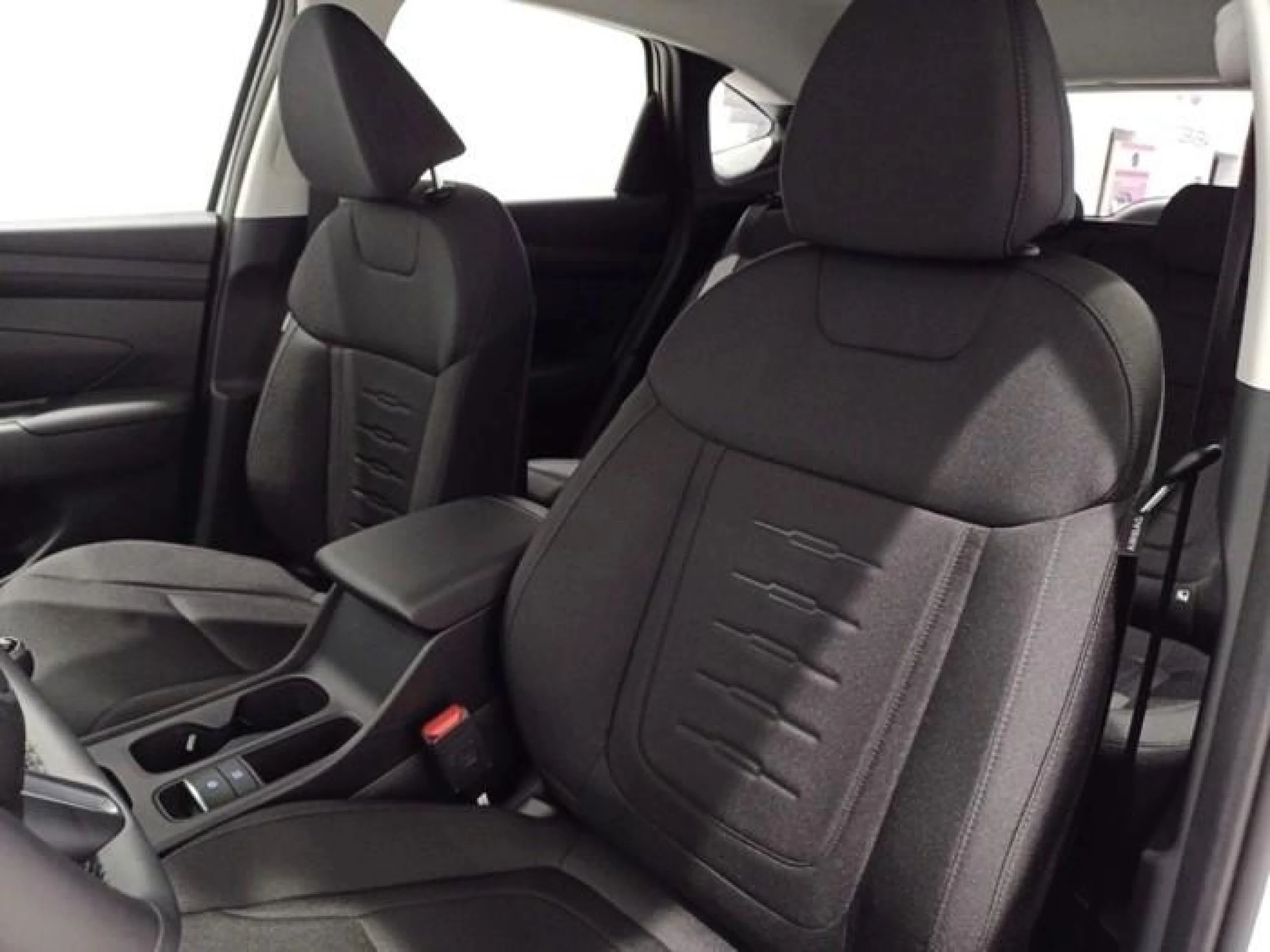 HYUNDAI TUCSON 1.6 TGDI 169KW (230CV) HEV MAXX AUTO - Foto 8