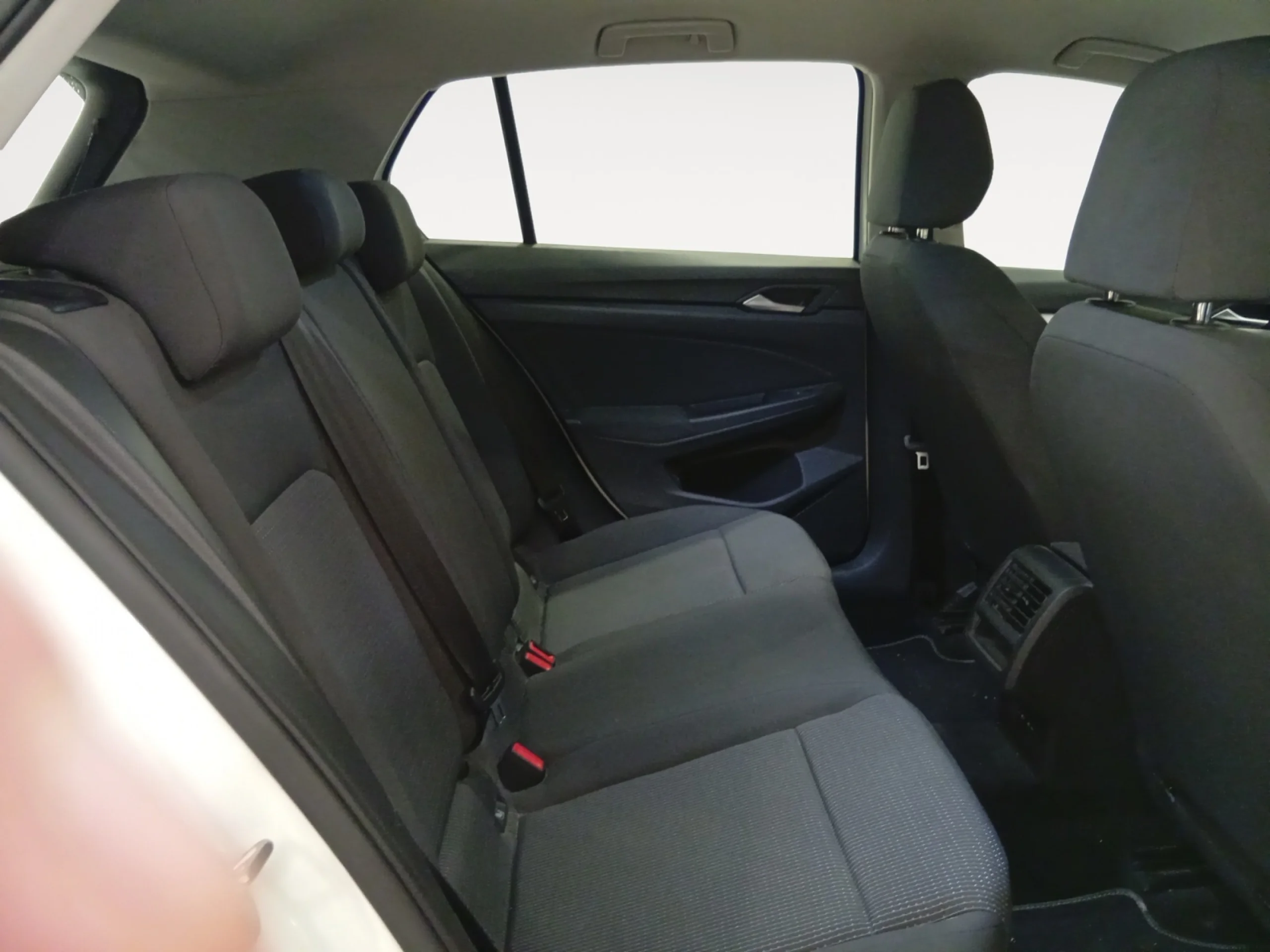 VOLKSWAGEN GOLF 2.0 TDI 85KW (115CV) - Foto 4