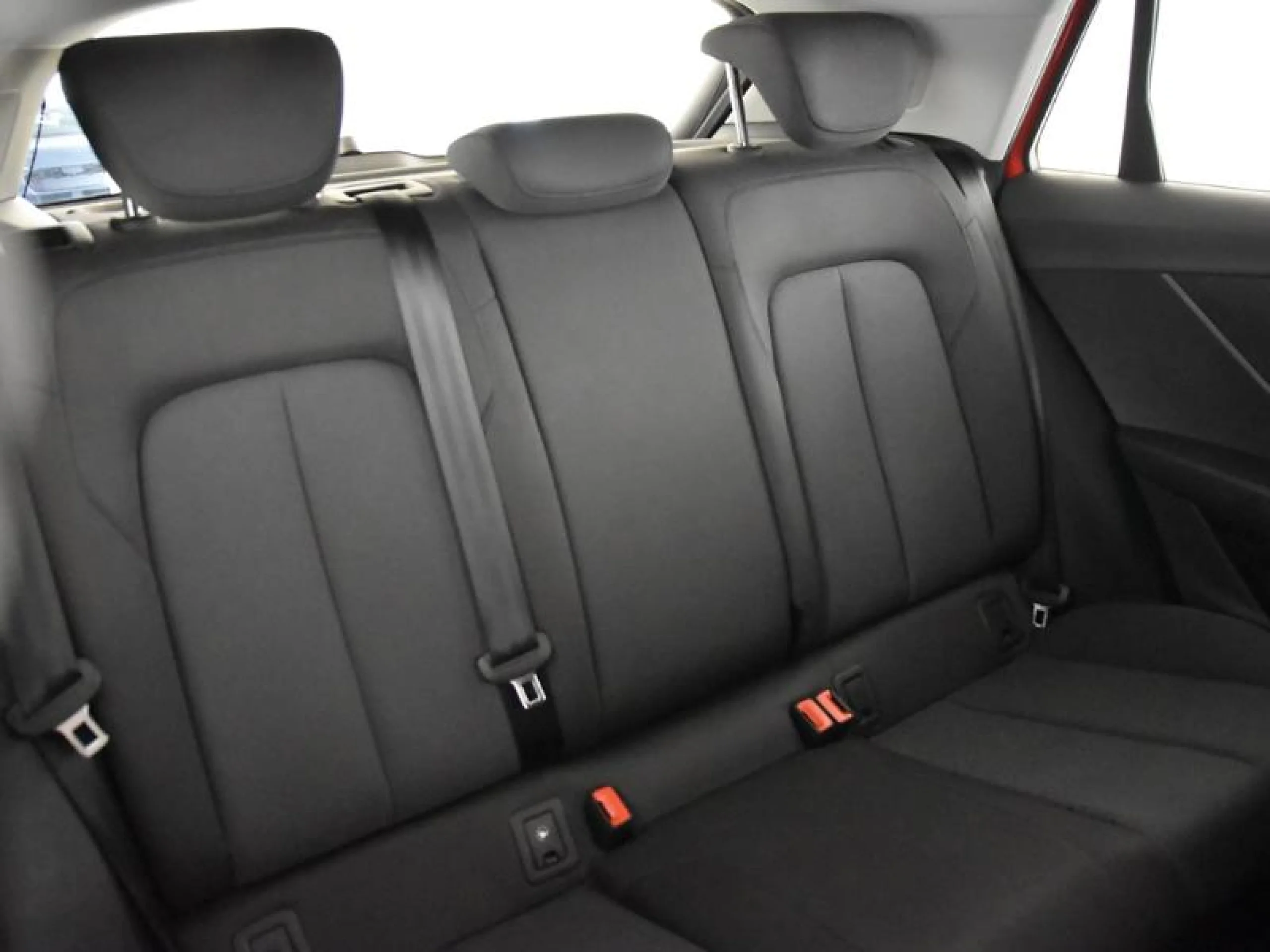 AUDI Q2 ADVANCED 30 TDI 85KW (116CV) S TRONIC - Foto 6