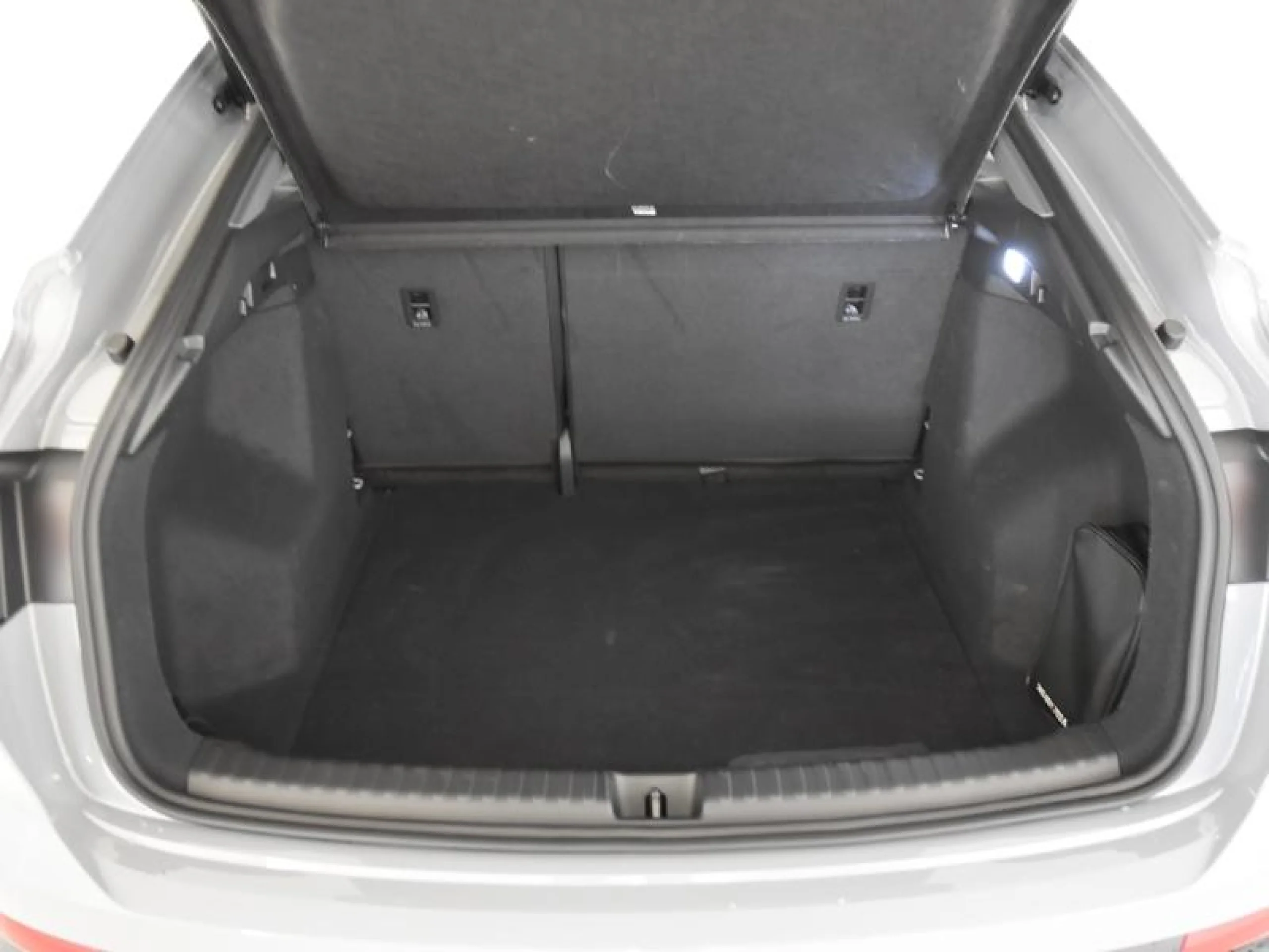 AUDI Q4 SPORTBACK E TRON ADVANCED 40 E TRON 150KW 63KWH - Foto 7