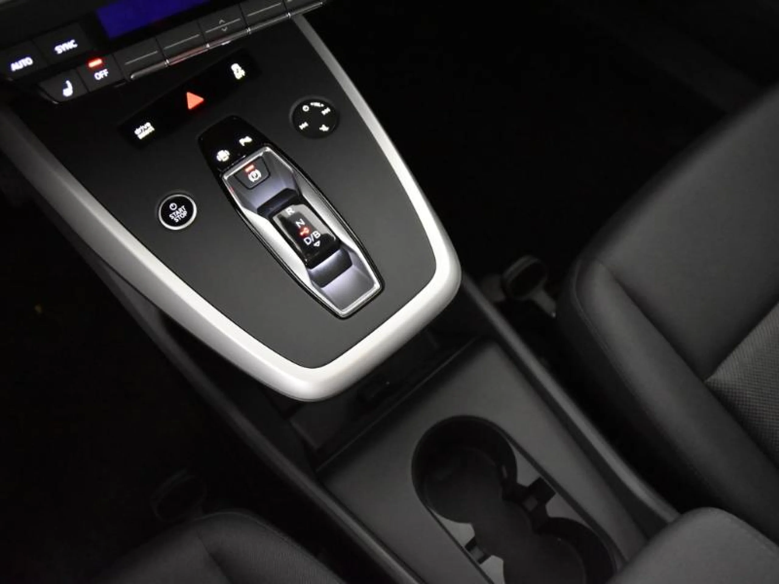 AUDI Q4 SPORTBACK E TRON ADVANCED 40 E TRON 150KW 63KWH - Foto 11