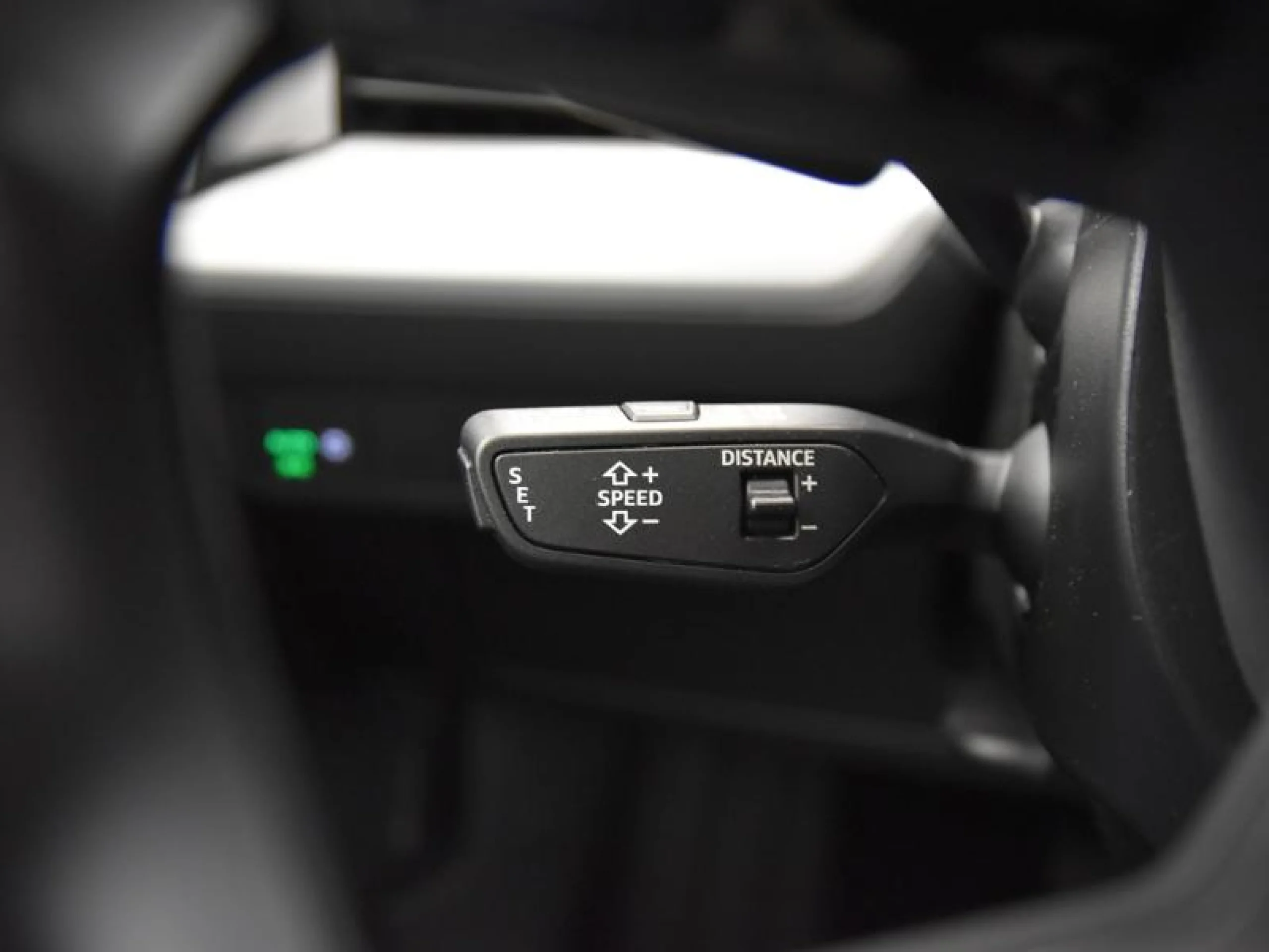 AUDI Q4 SPORTBACK E TRON ADVANCED 40 E TRON 150KW 63KWH - Foto 17