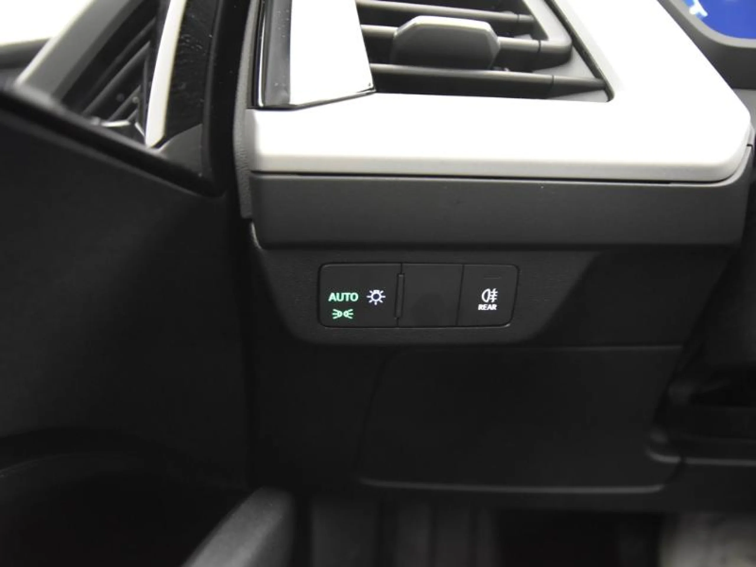 AUDI Q4 SPORTBACK E TRON ADVANCED 40 E TRON 150KW 63KWH - Foto 19