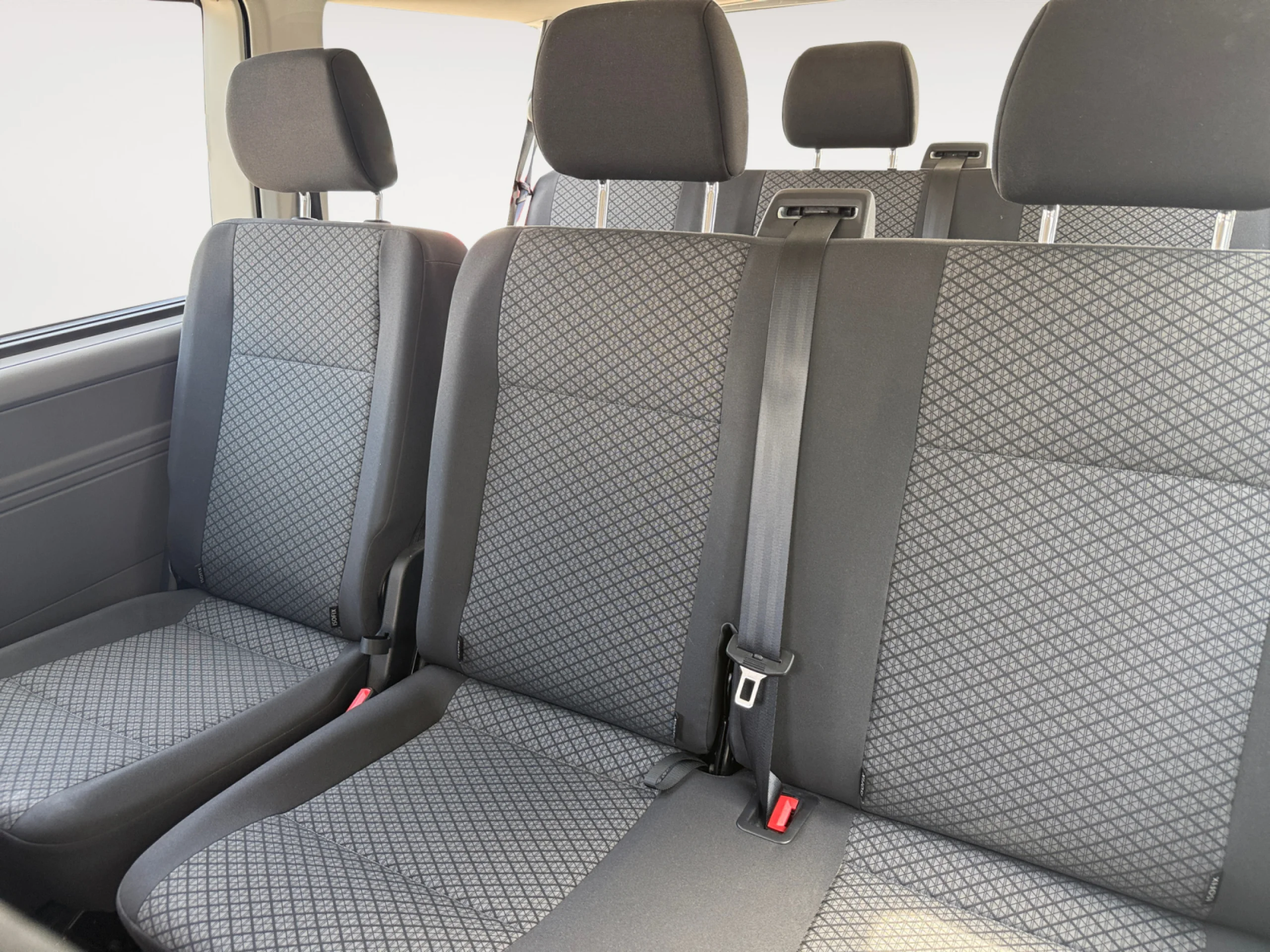 VOLKSWAGEN CARAVELLE PREMIUM CORTA 2.0 TDI 110KW BMT DSG - Foto 6