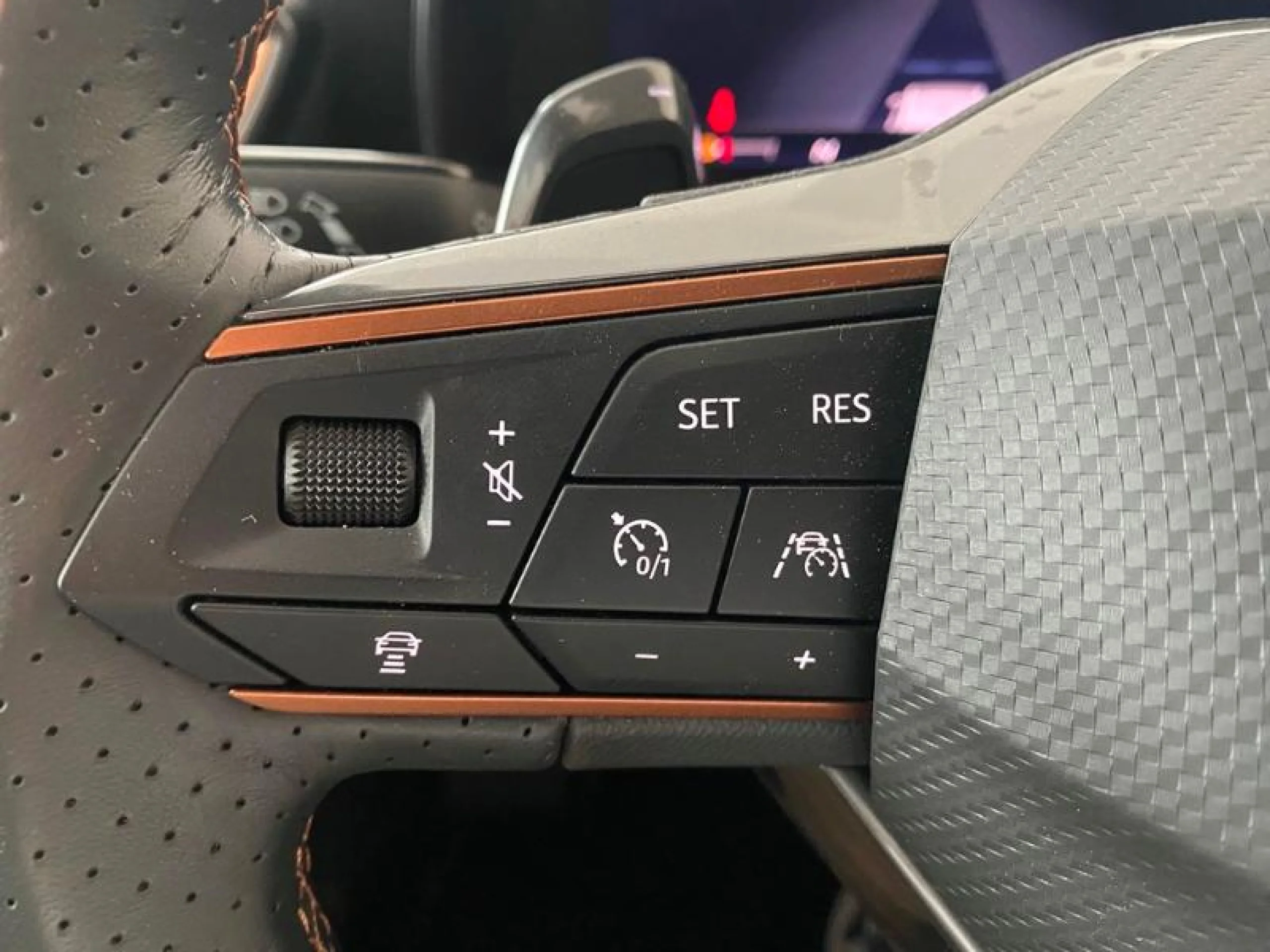CUPRA LEON 2.0 TSI 140KW (190CV) DSG - Foto 17