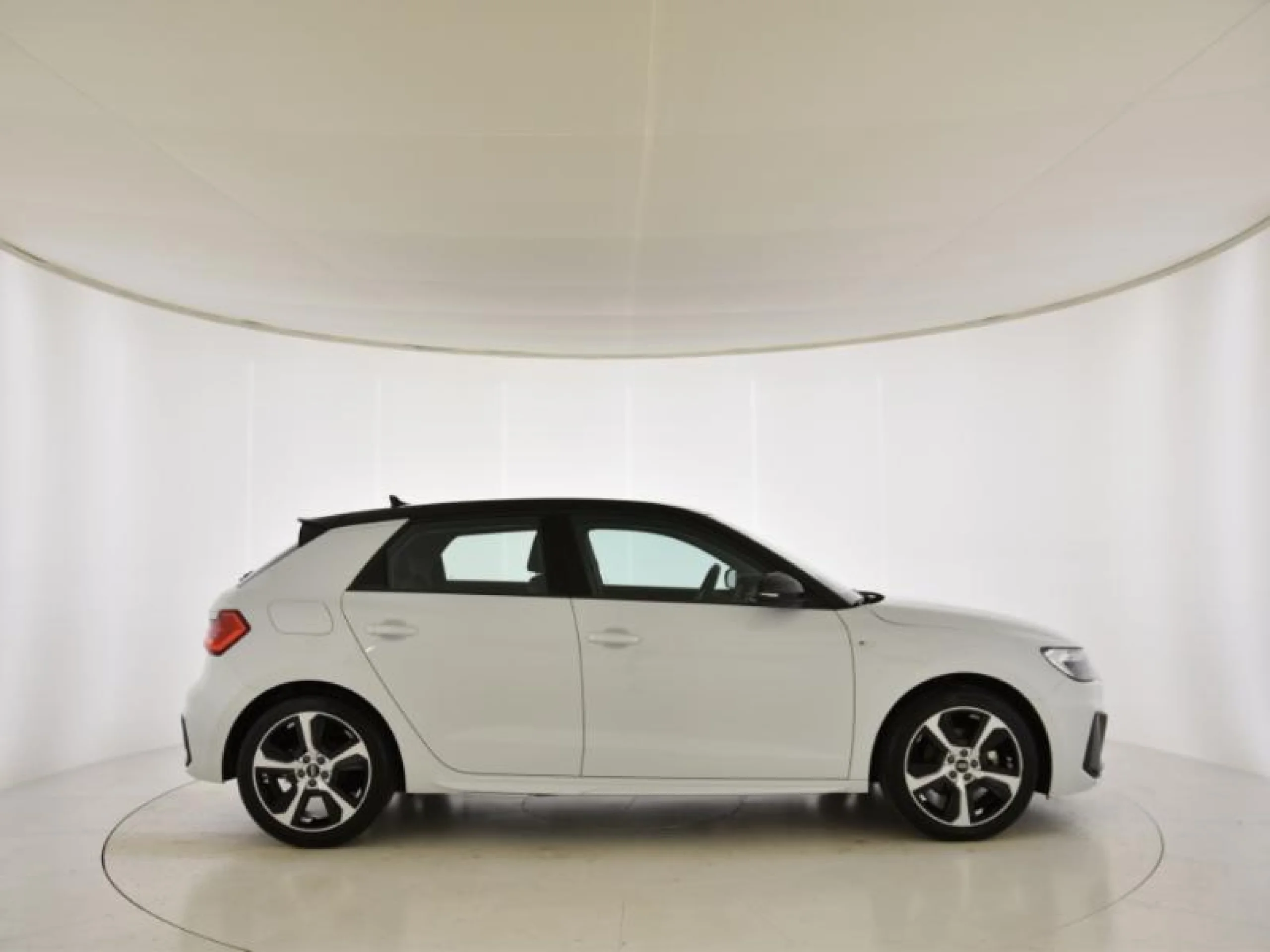 AUDI A1 SPORTBACK 25 TFSI 70KW (95CV) - Foto 3