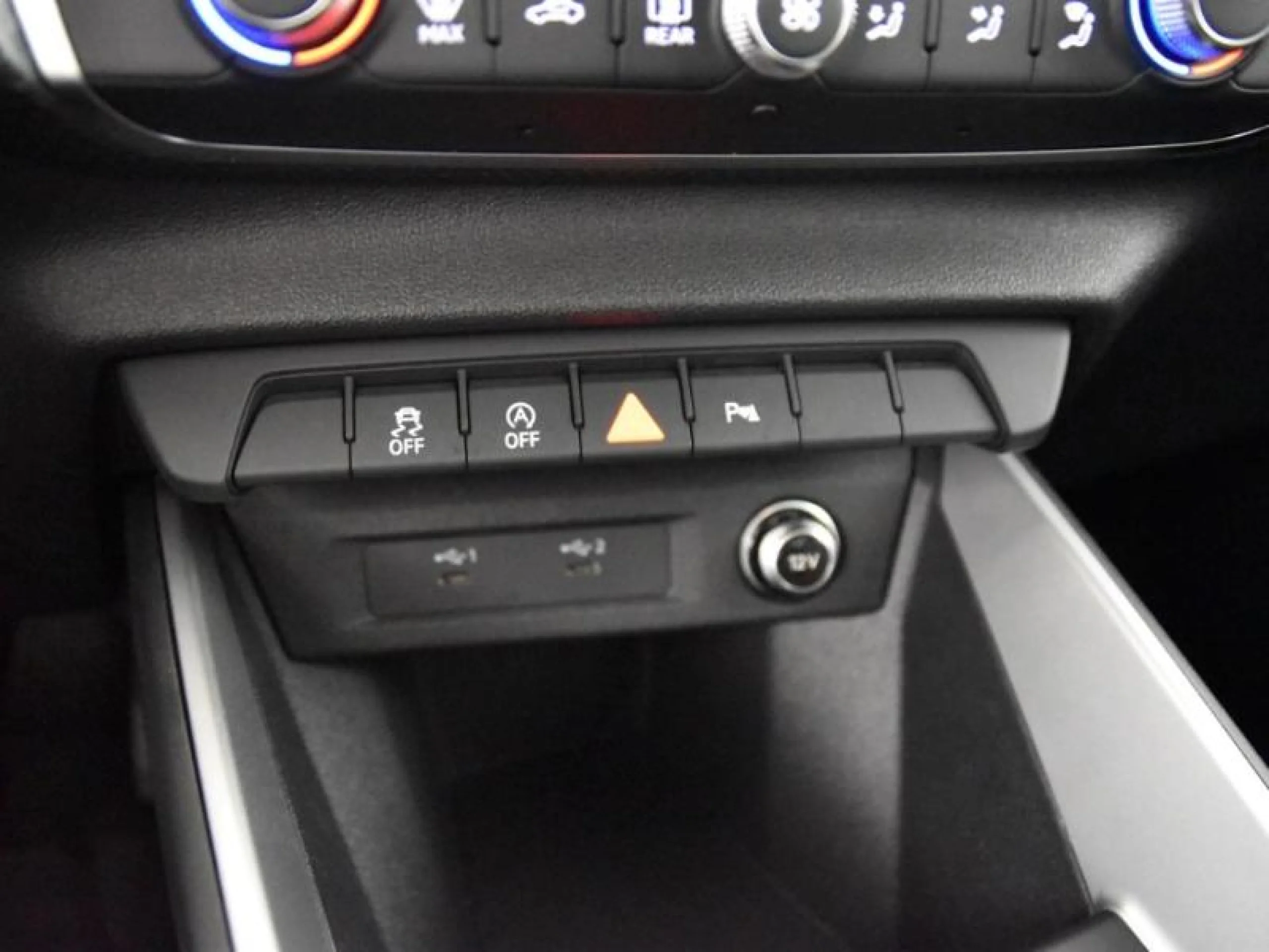 AUDI A1 SPORTBACK 25 TFSI 70KW (95CV) - Foto 10